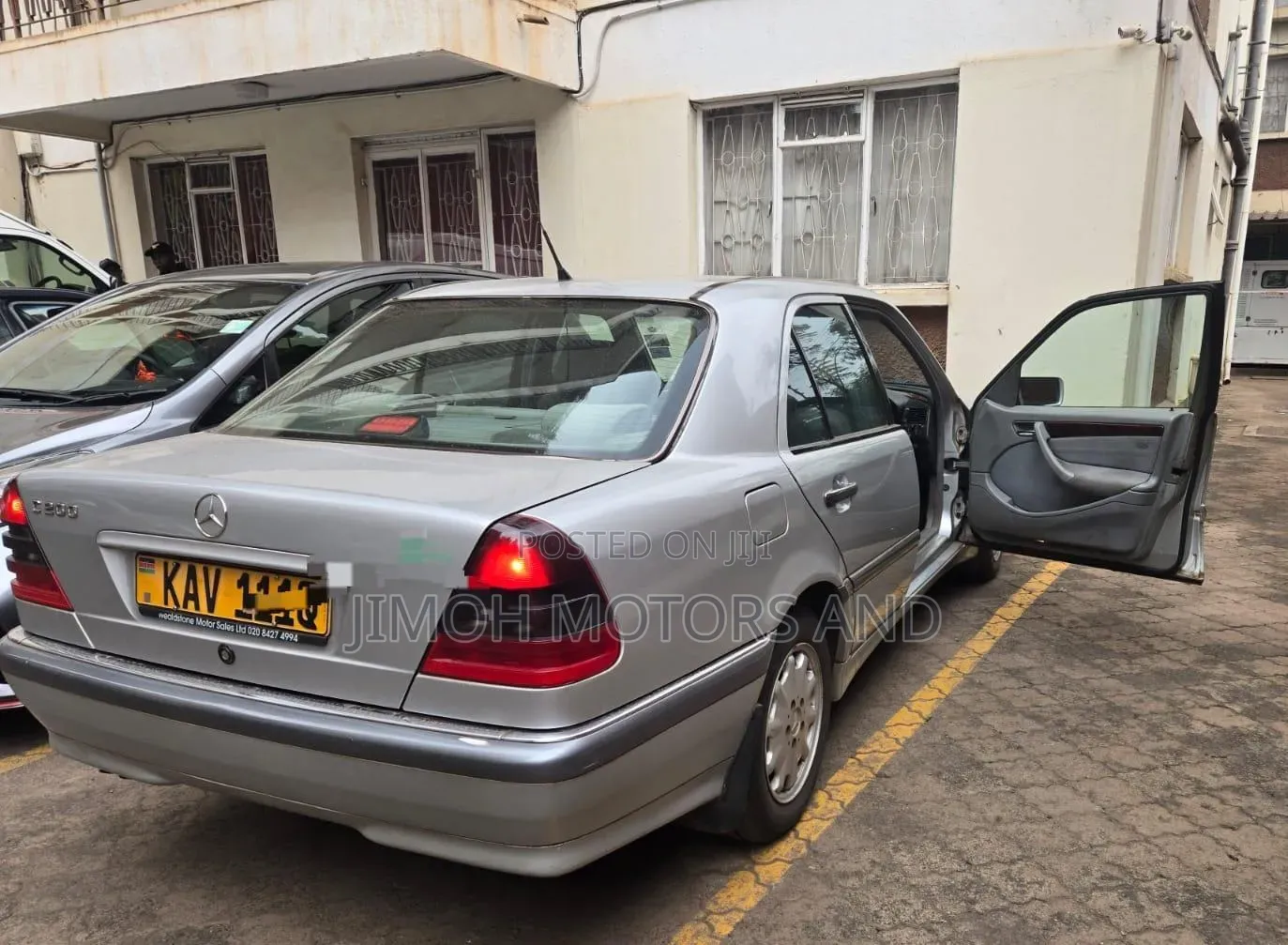 Mercedes-Benz C200 2001 Silver