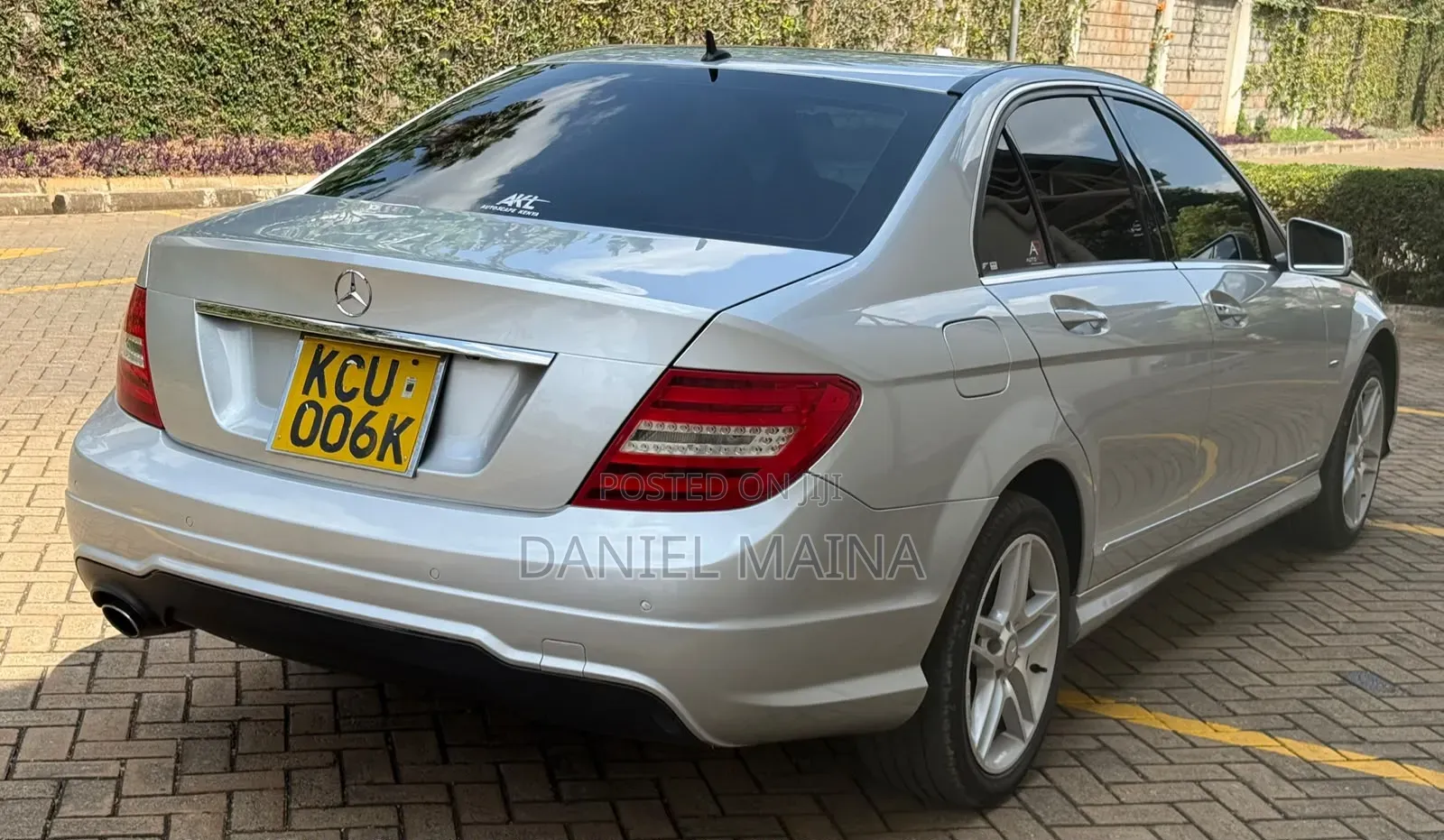 Mercedes-Benz C200 2012 Silver