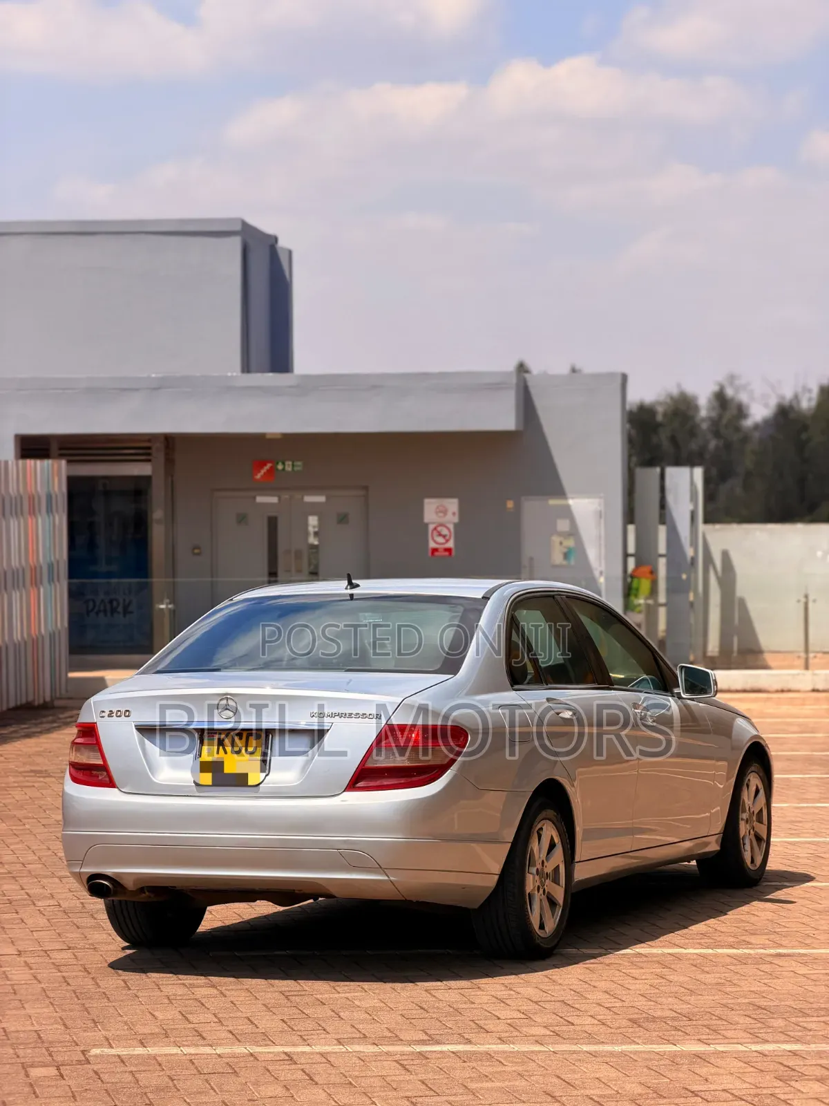 Mercedes-Benz C200 2008 Silver