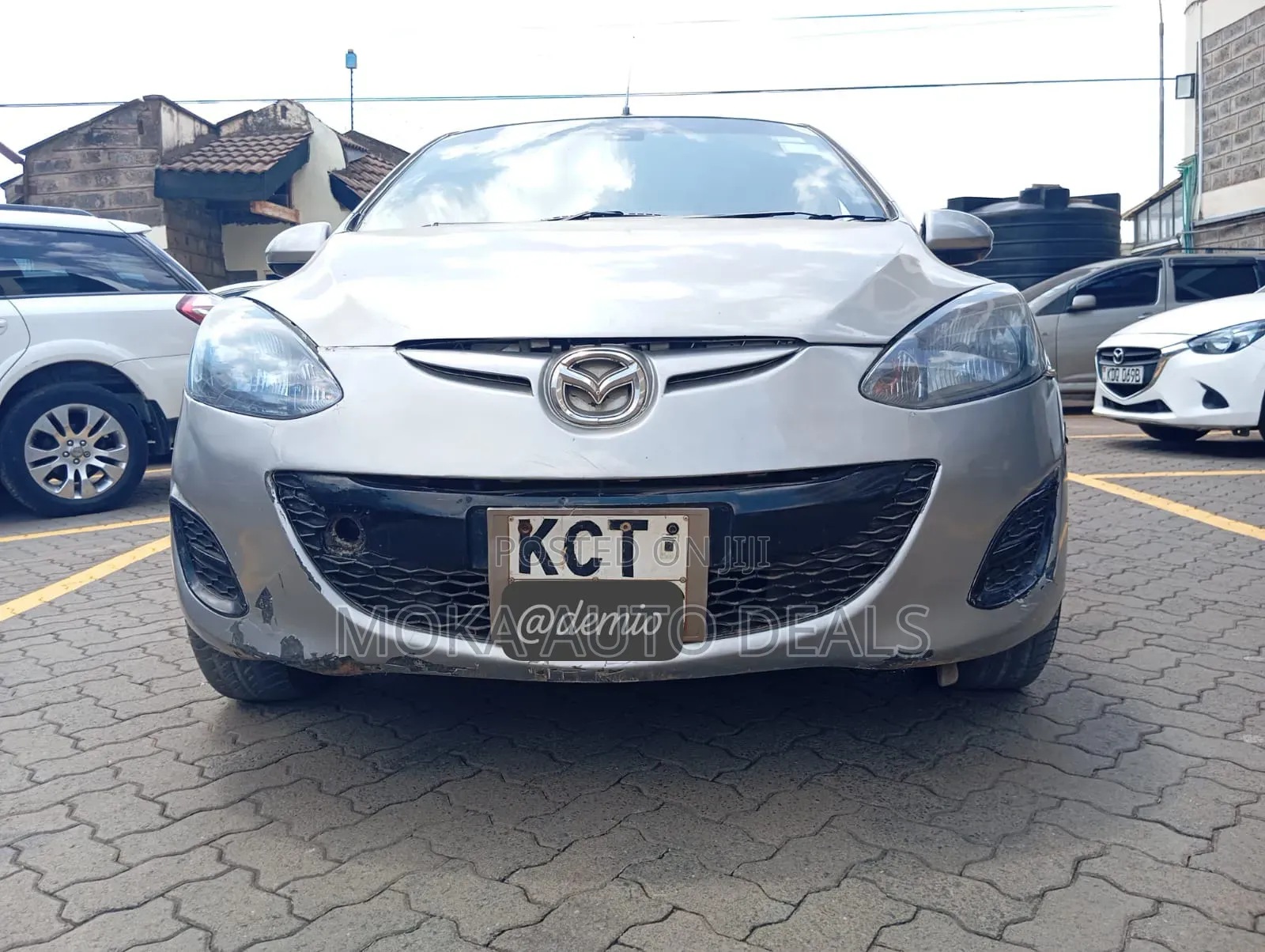Mazda Demio 2011 Silver