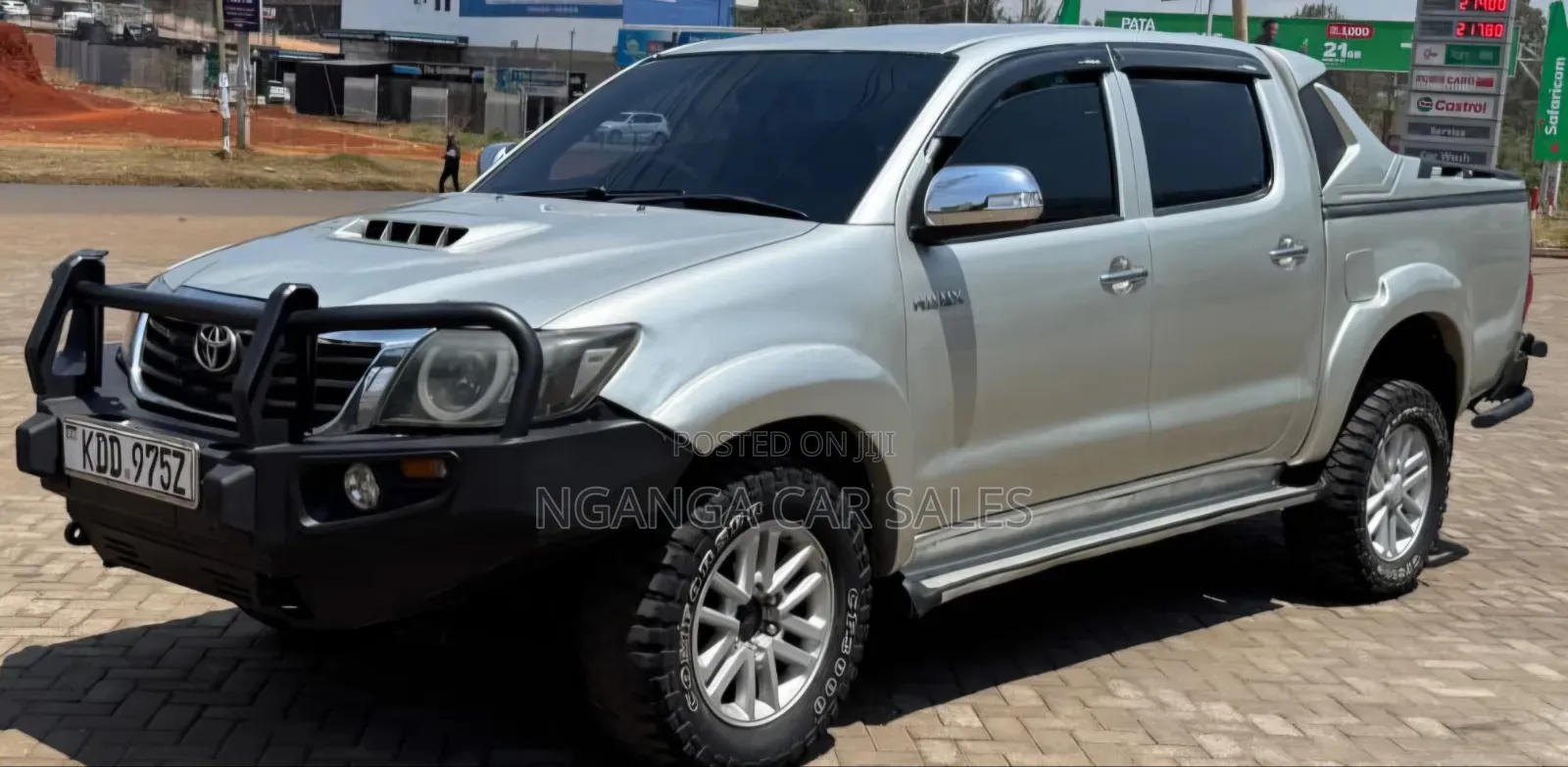 Toyota Hilux 2014 Silver