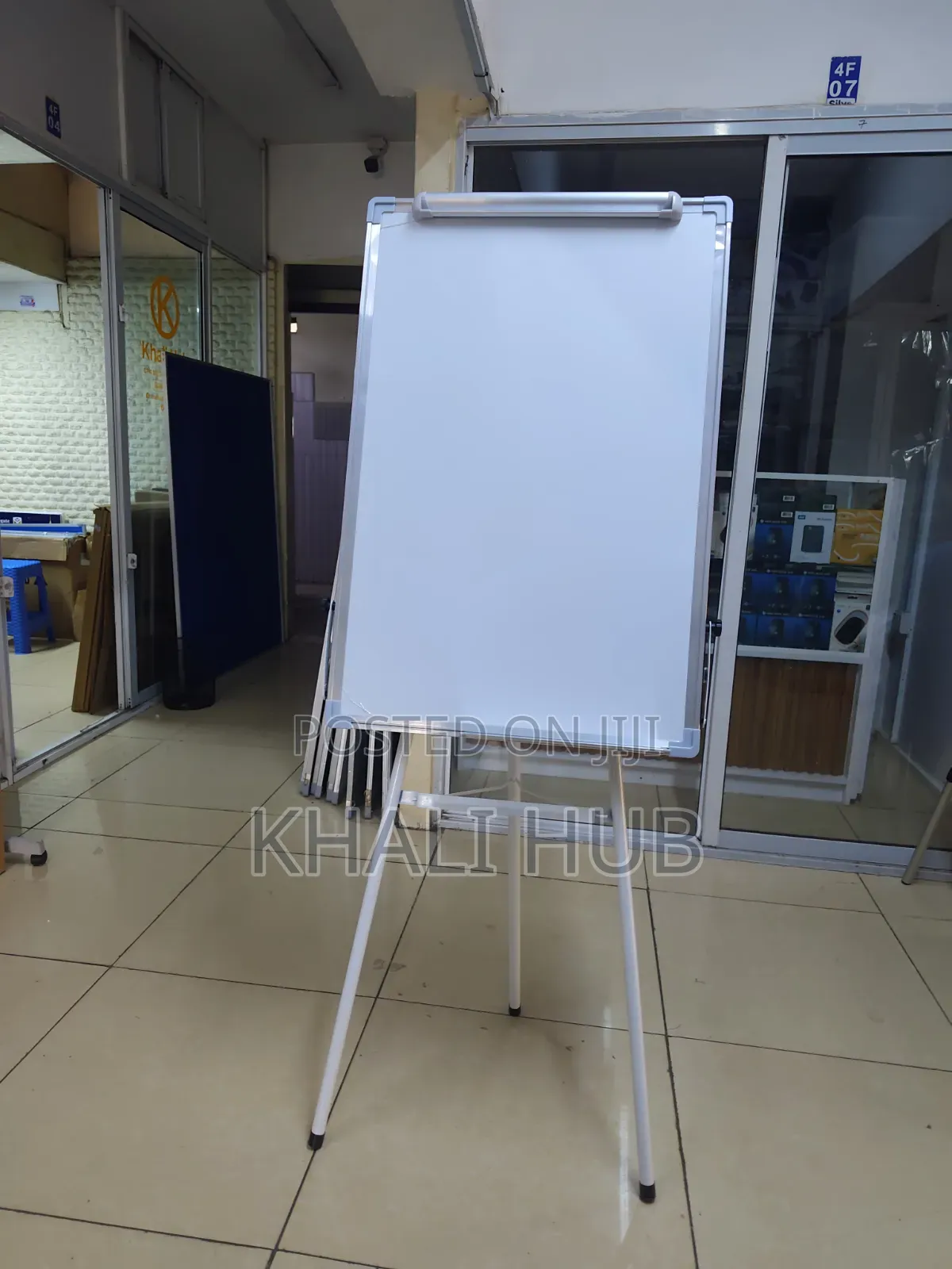 Flipchart Stand With Whiteboard