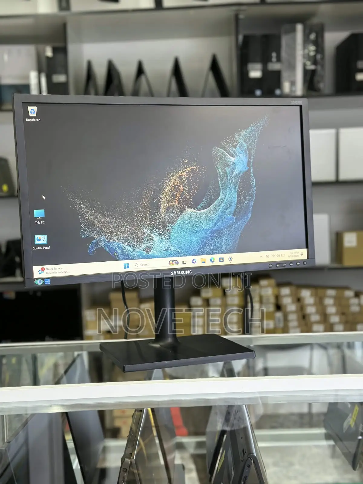 Samsung 24" FHD Computer Business Monitor DPort DVI VGA