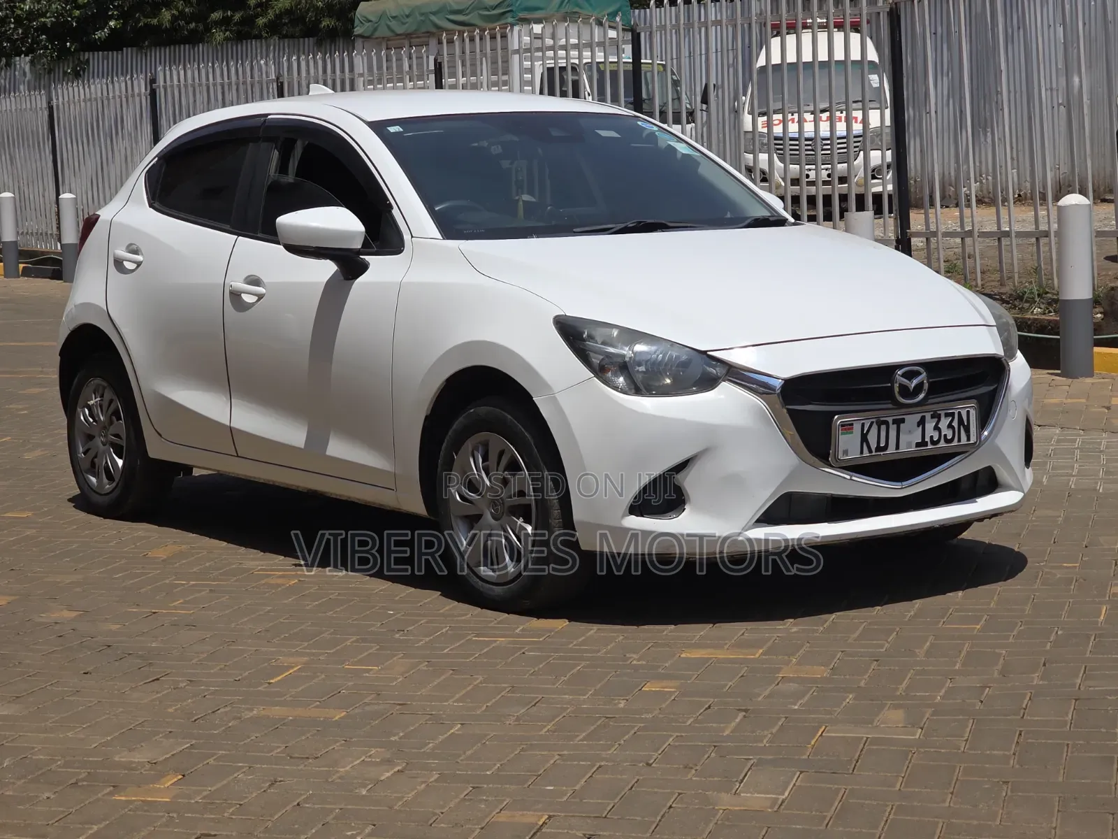 Mazda Demio 2018 White