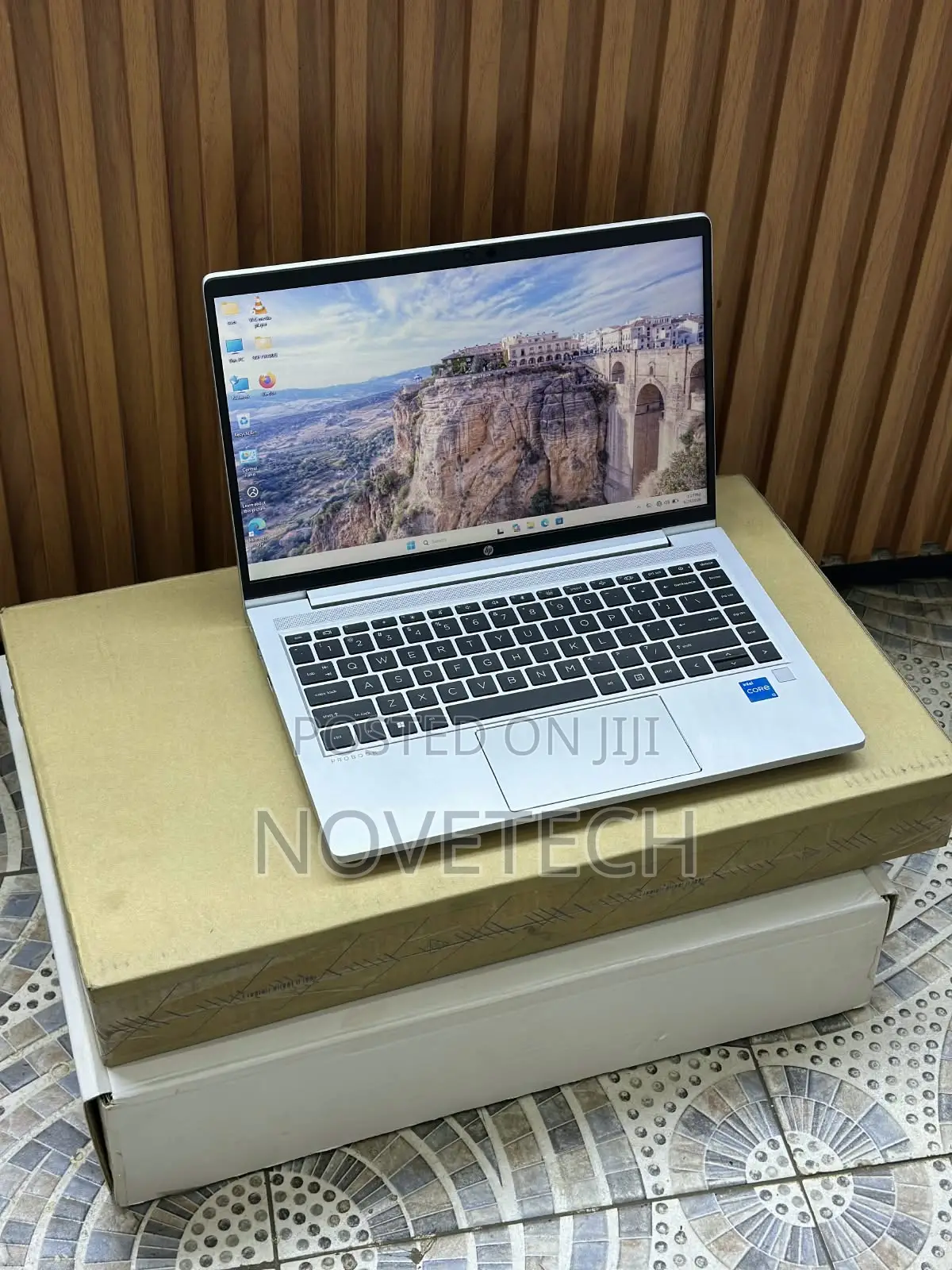Laptop HP ProBook 440 G8 8GB Intel Core i3 SSD 512GB