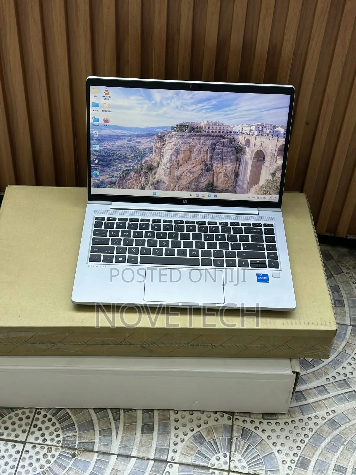 Laptop HP ProBook 440 G8 8GB Intel Core i3 SSD 512GB