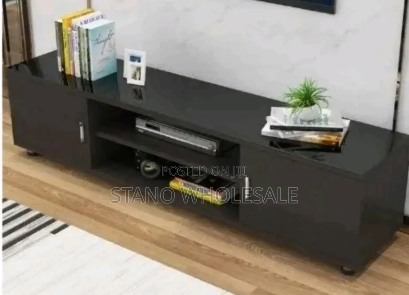Rio Black TV Stand