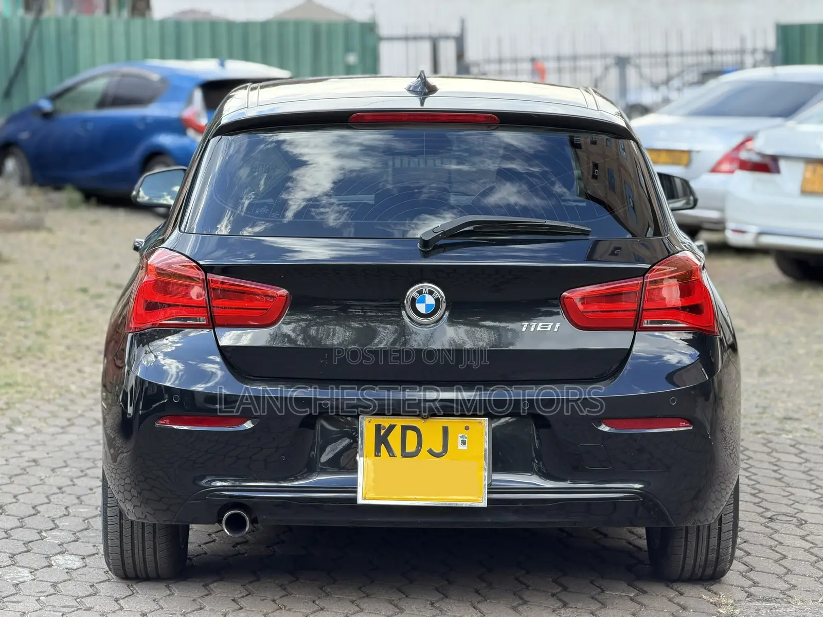 BMW 118i 2015 Black