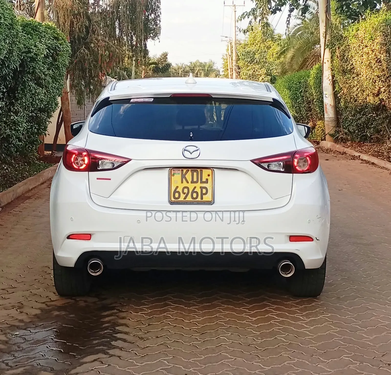 Mazda Axela 2016 White
