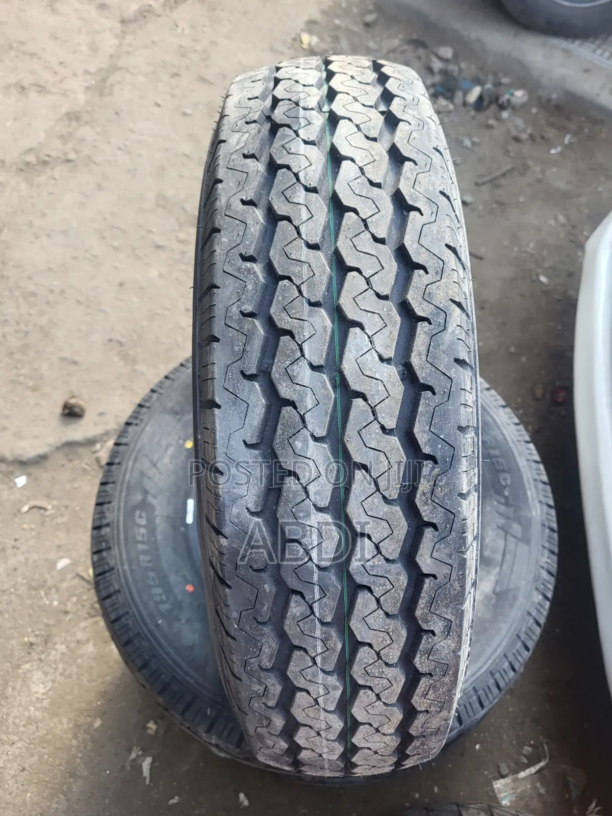 195R15C Comforser 8pr