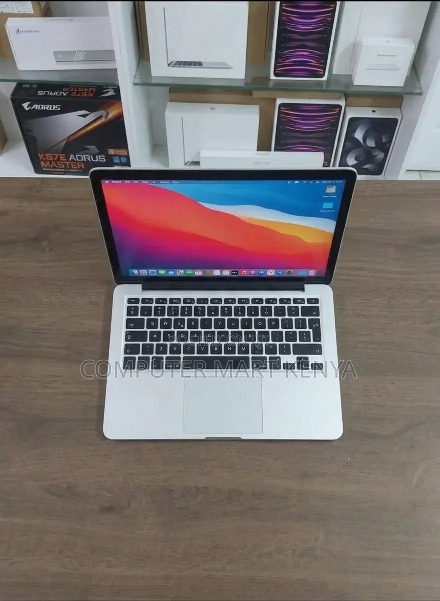 New Laptop Apple MacBook Pro 2019 16GB Intel Core i5 SSD 512GB
