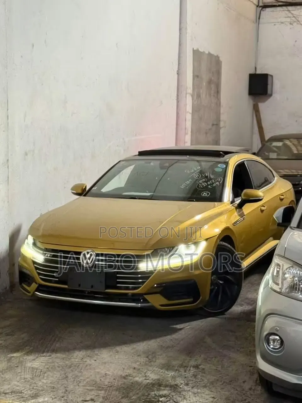 Volkswagen Arteon 2.0T SEL 4MOTION 2021 Yellow