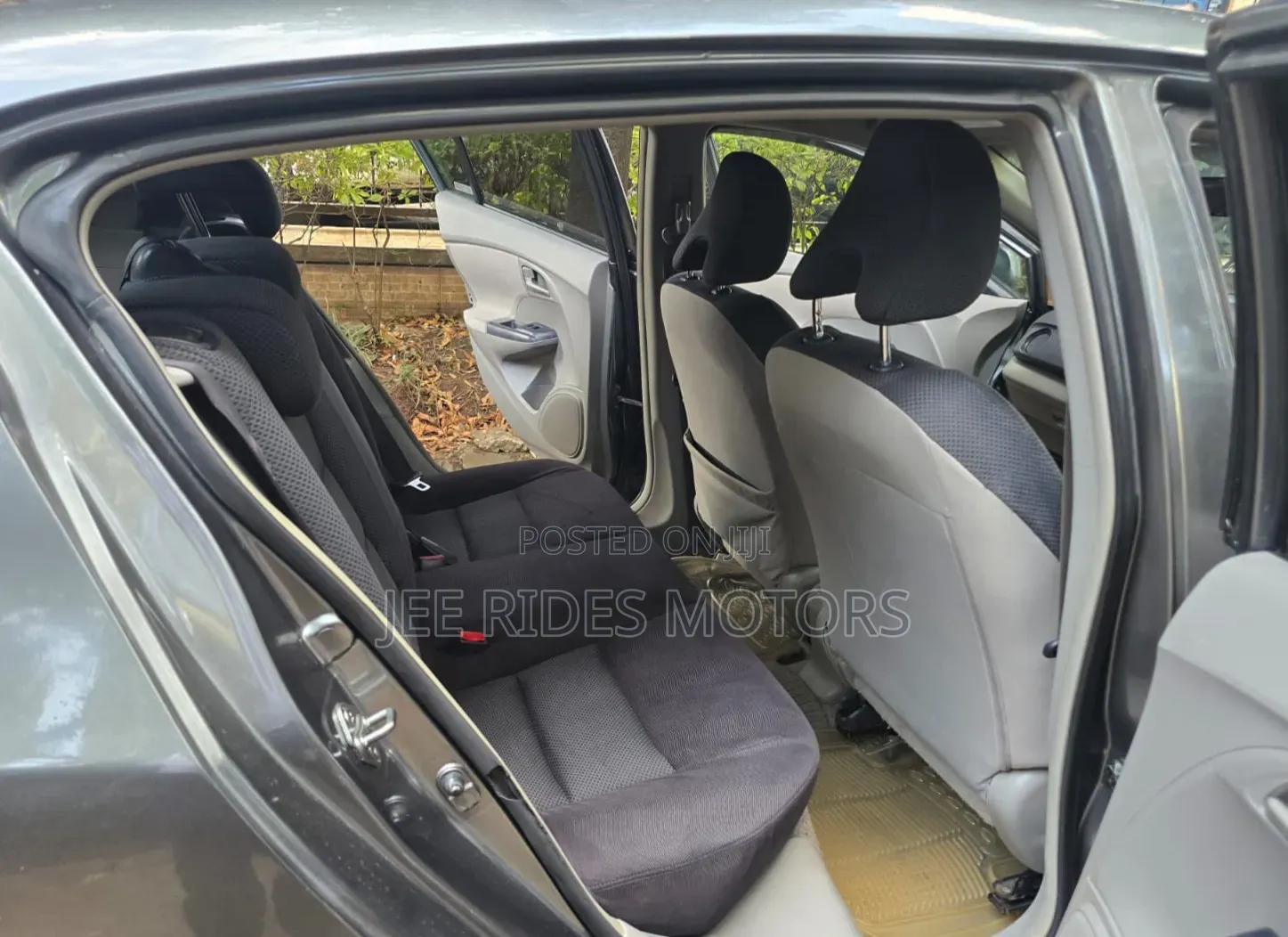 Honda Insight 2010 Gray