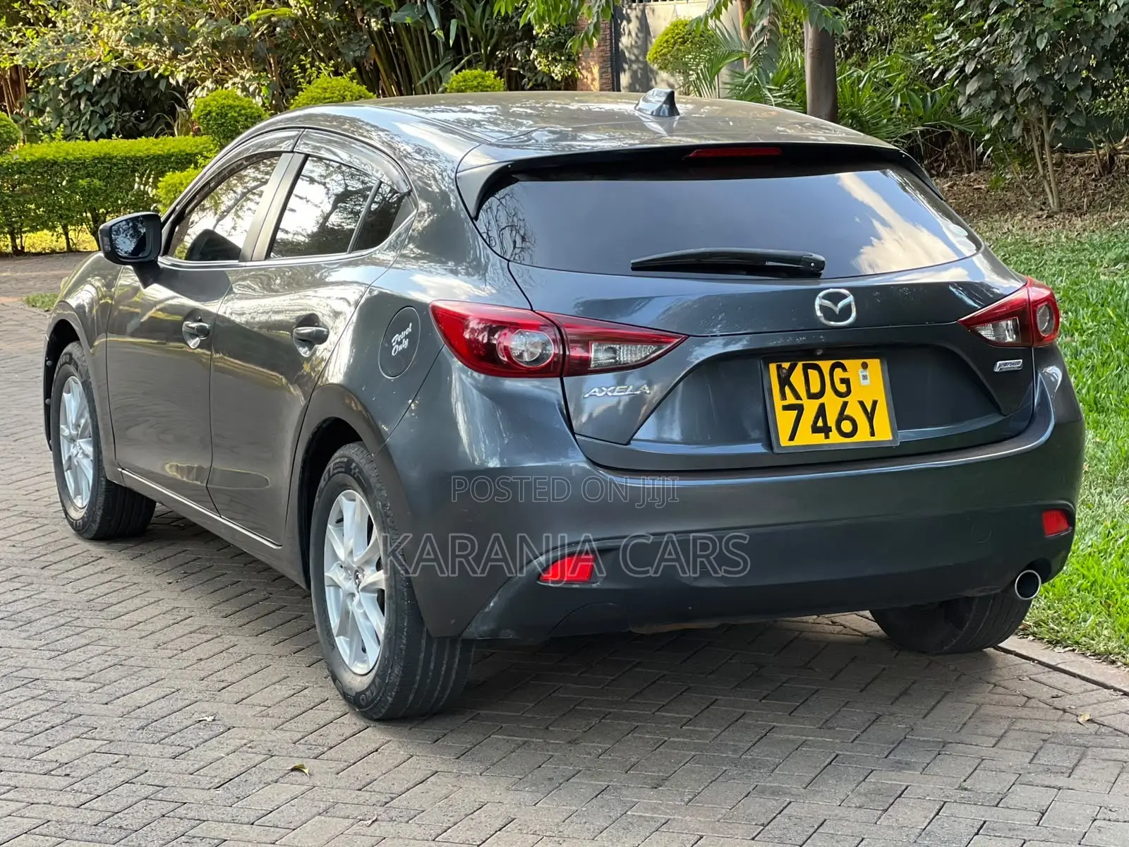 Mazda Axela SV Premium 2014