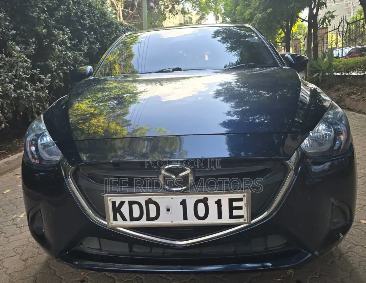 Mazda Demio 2016 Blue