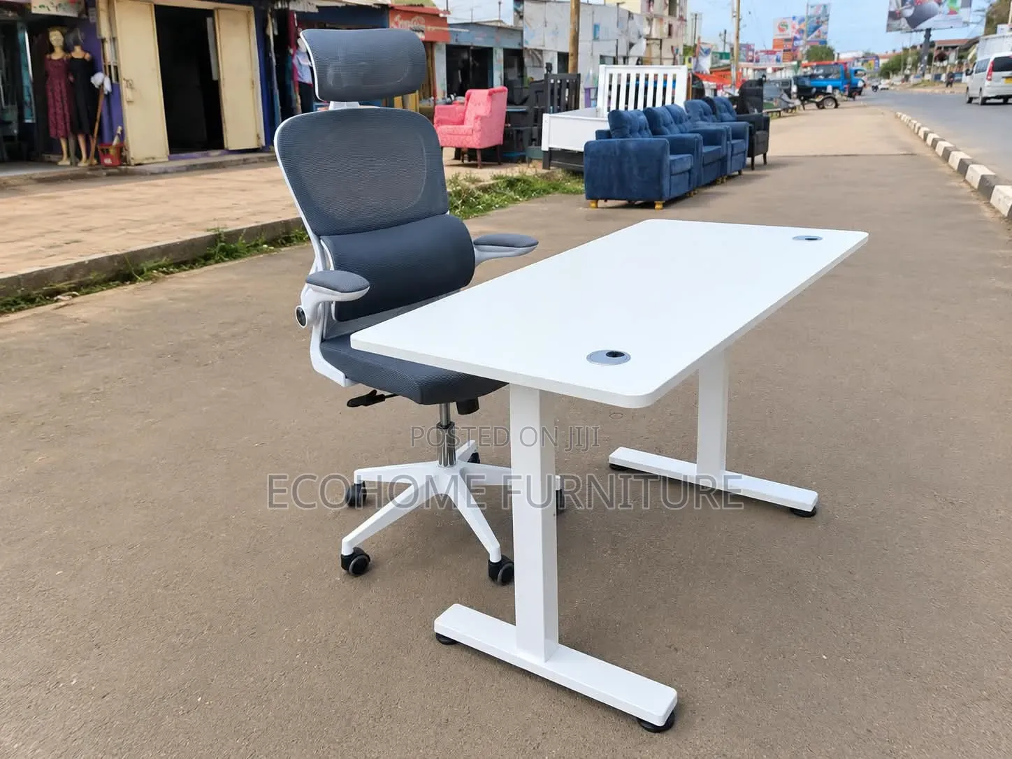 Electric Height Adjustable Office Desk – White