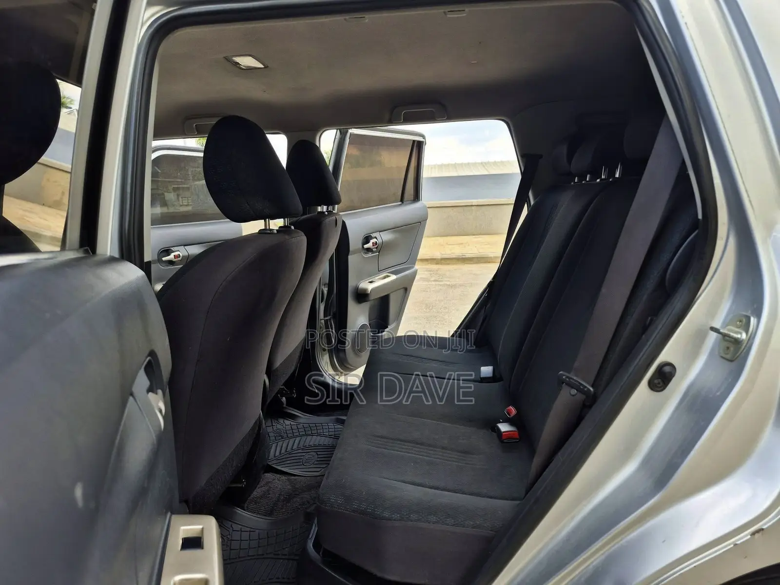 Toyota Corolla Rumion Hatchback 1.5 FWD 2008 Silver