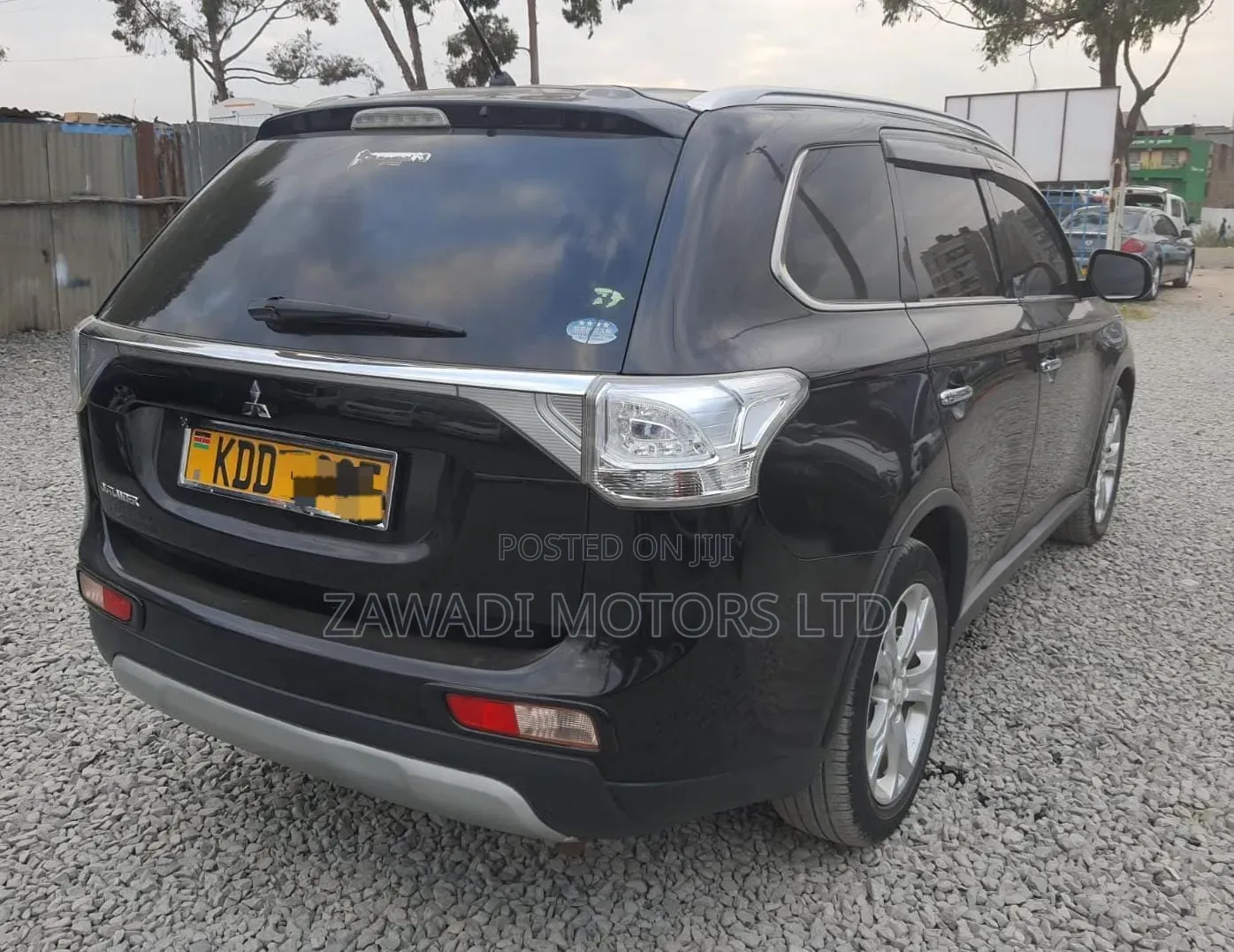 Mitsubishi Outlander 2015 Black