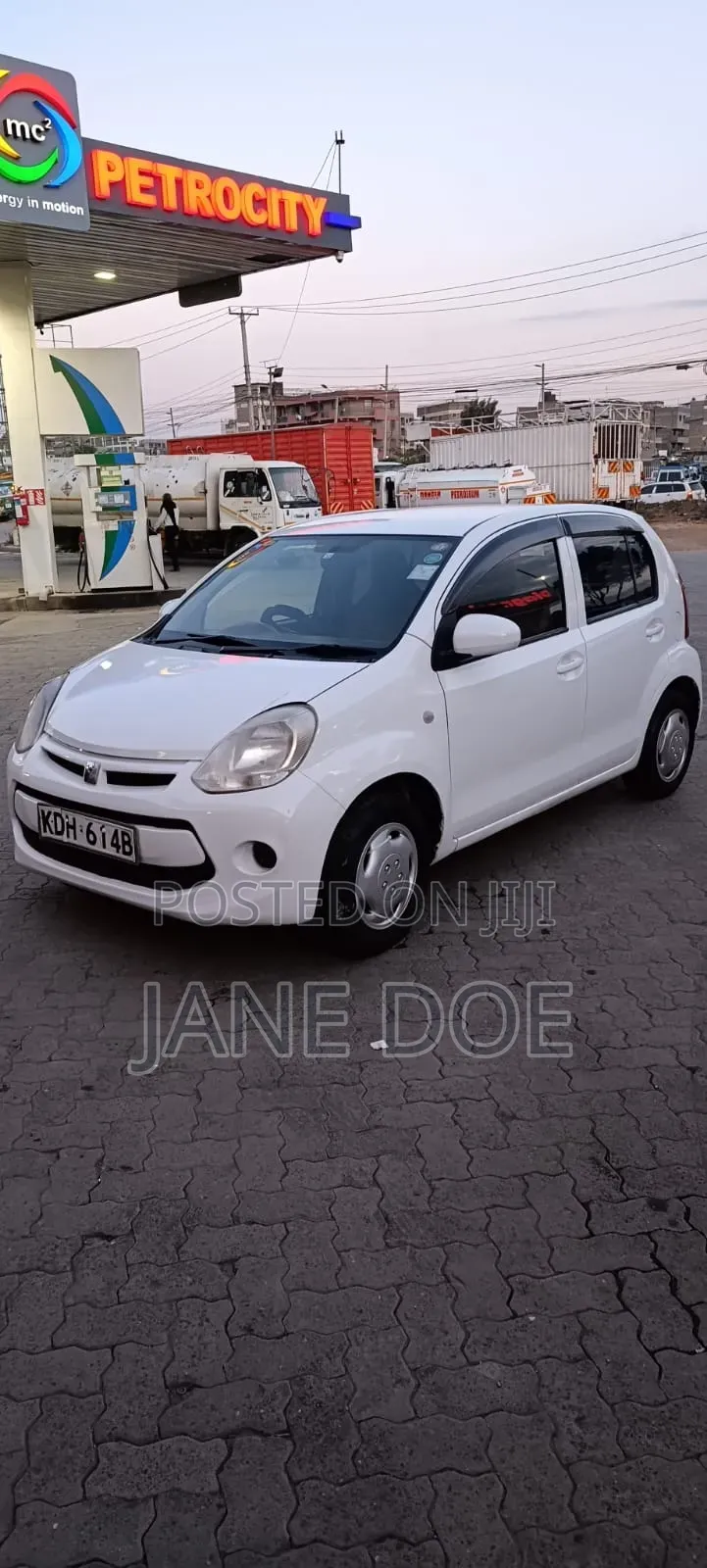 Toyota Passo 2014 White