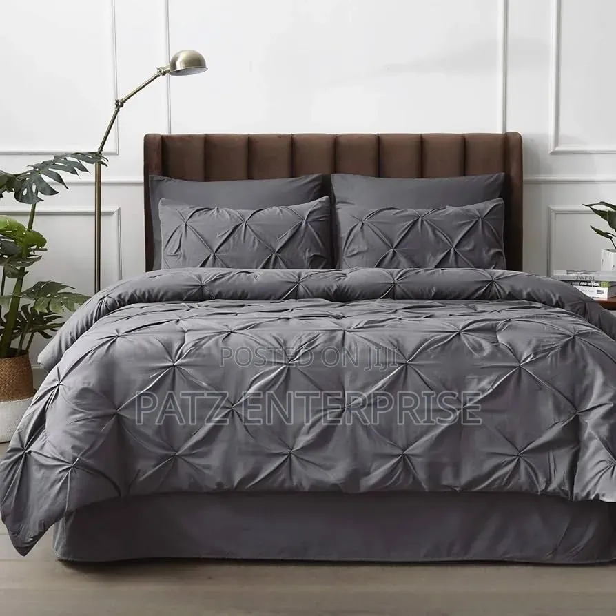 Pinch Pleat Pin Tuck Duvet