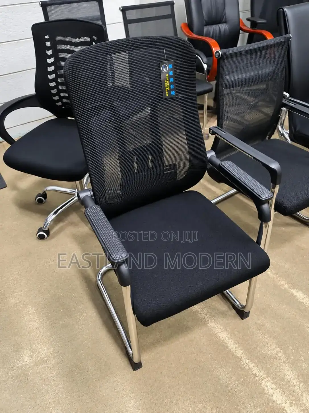 Modern Mesh Office Visitor Chair