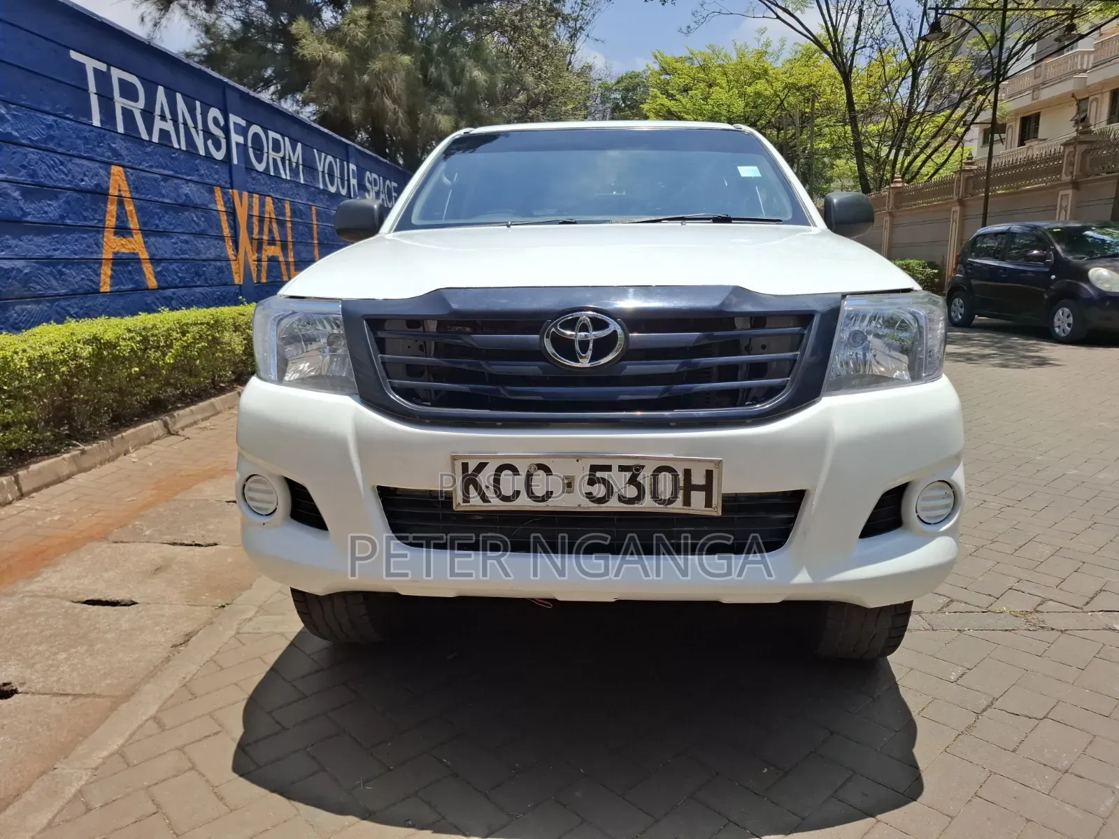 Toyota Hilux 2014 Off white