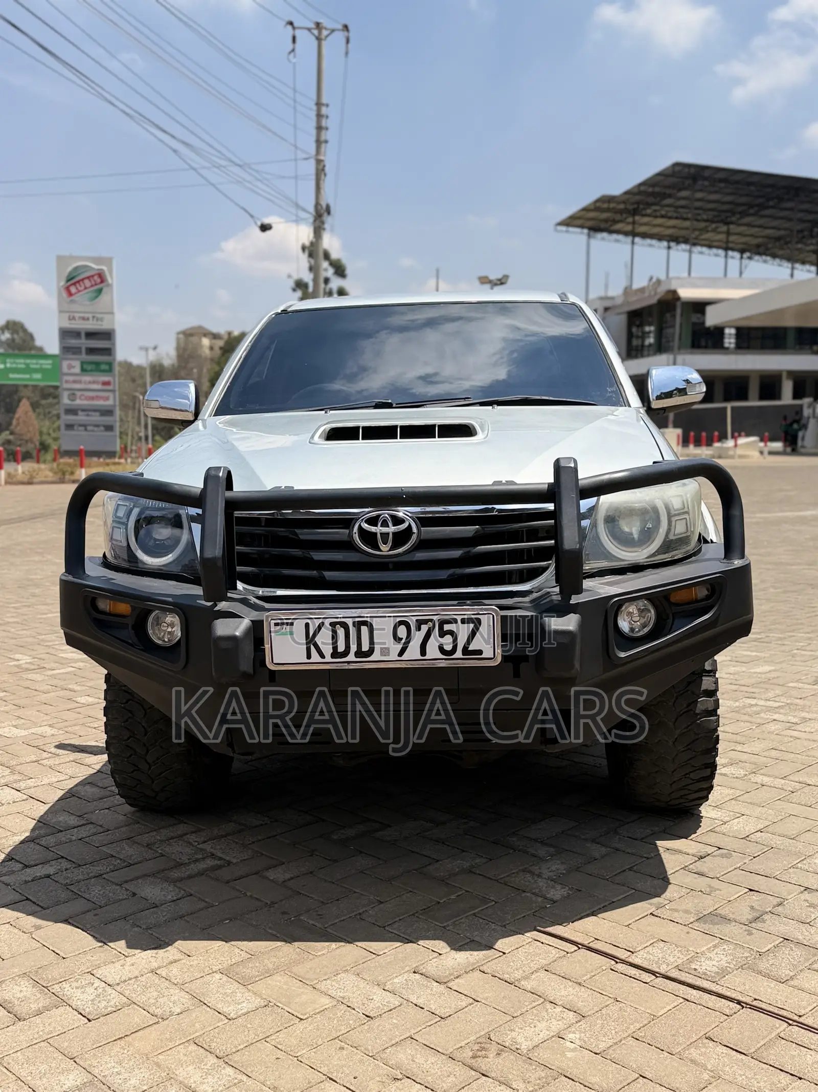 Toyota Hilux 2014 Silver