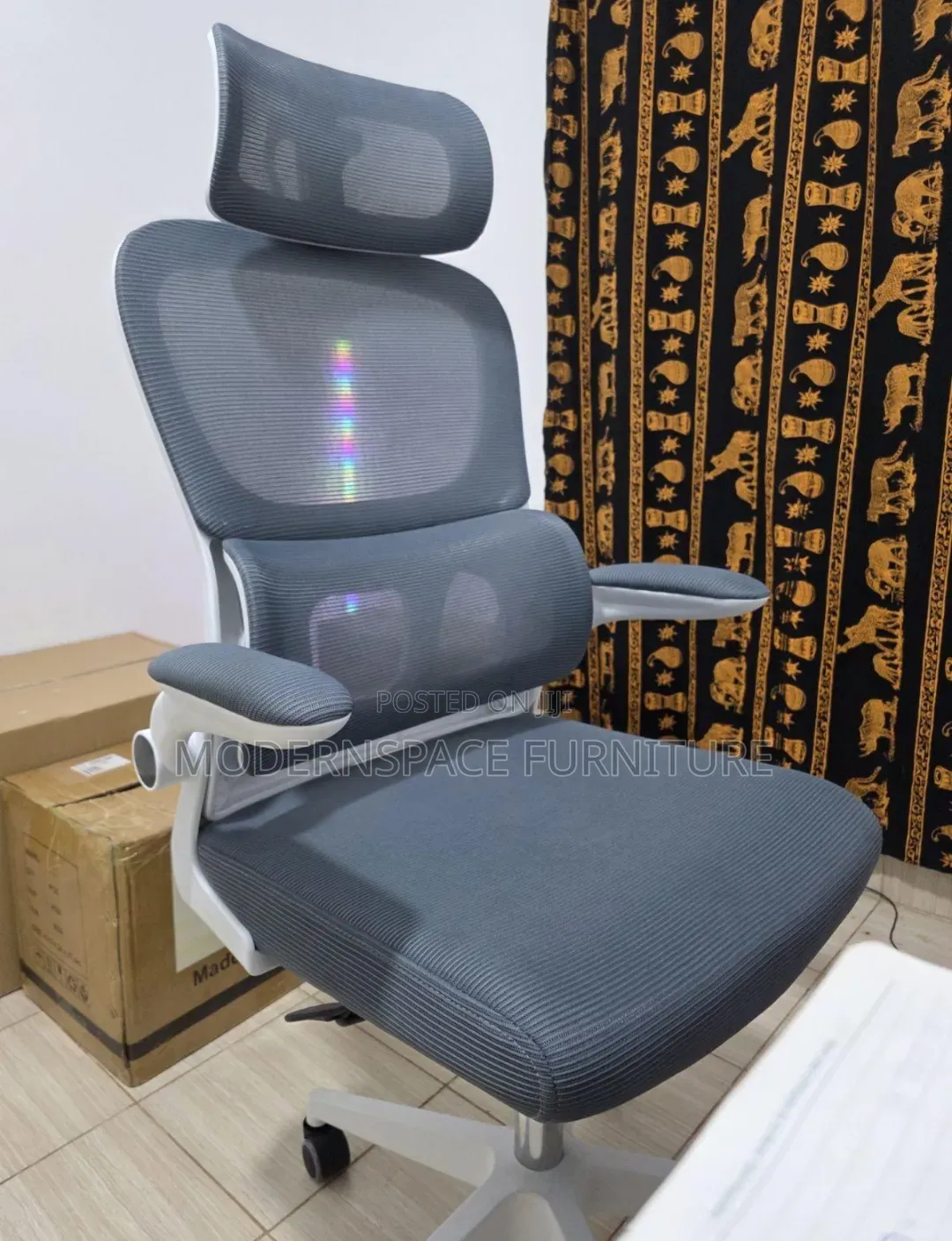 Premium Ergonomic Office Chair– Executive Reclining Chair
