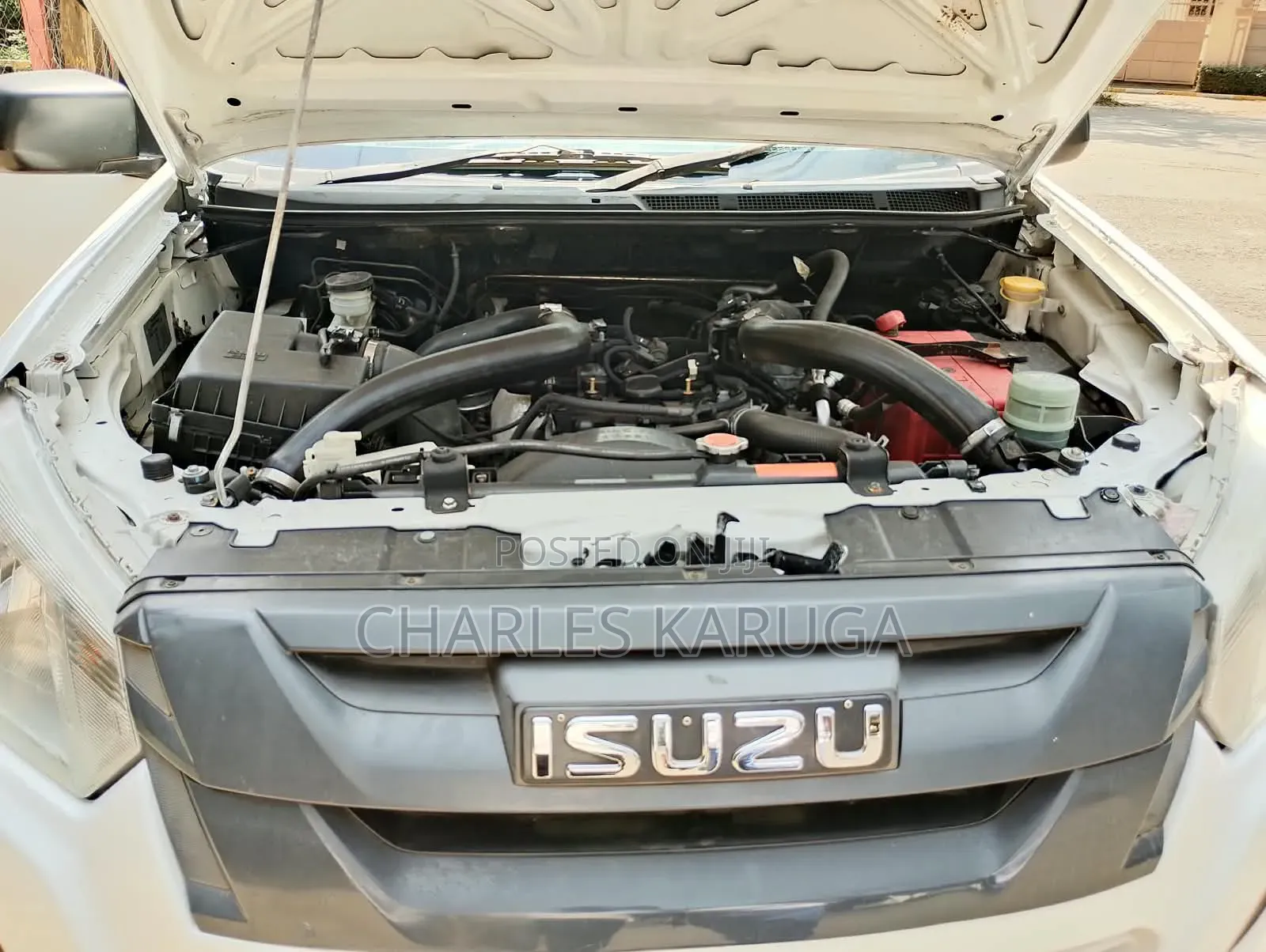 Isuzu D-MAX 2016 White