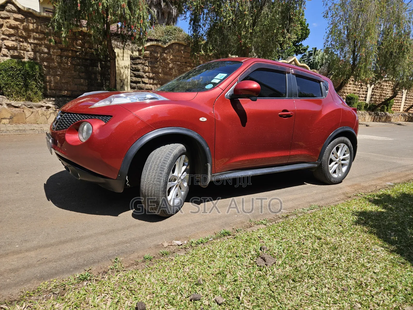 Nissan Juke S AWD 2011 Red