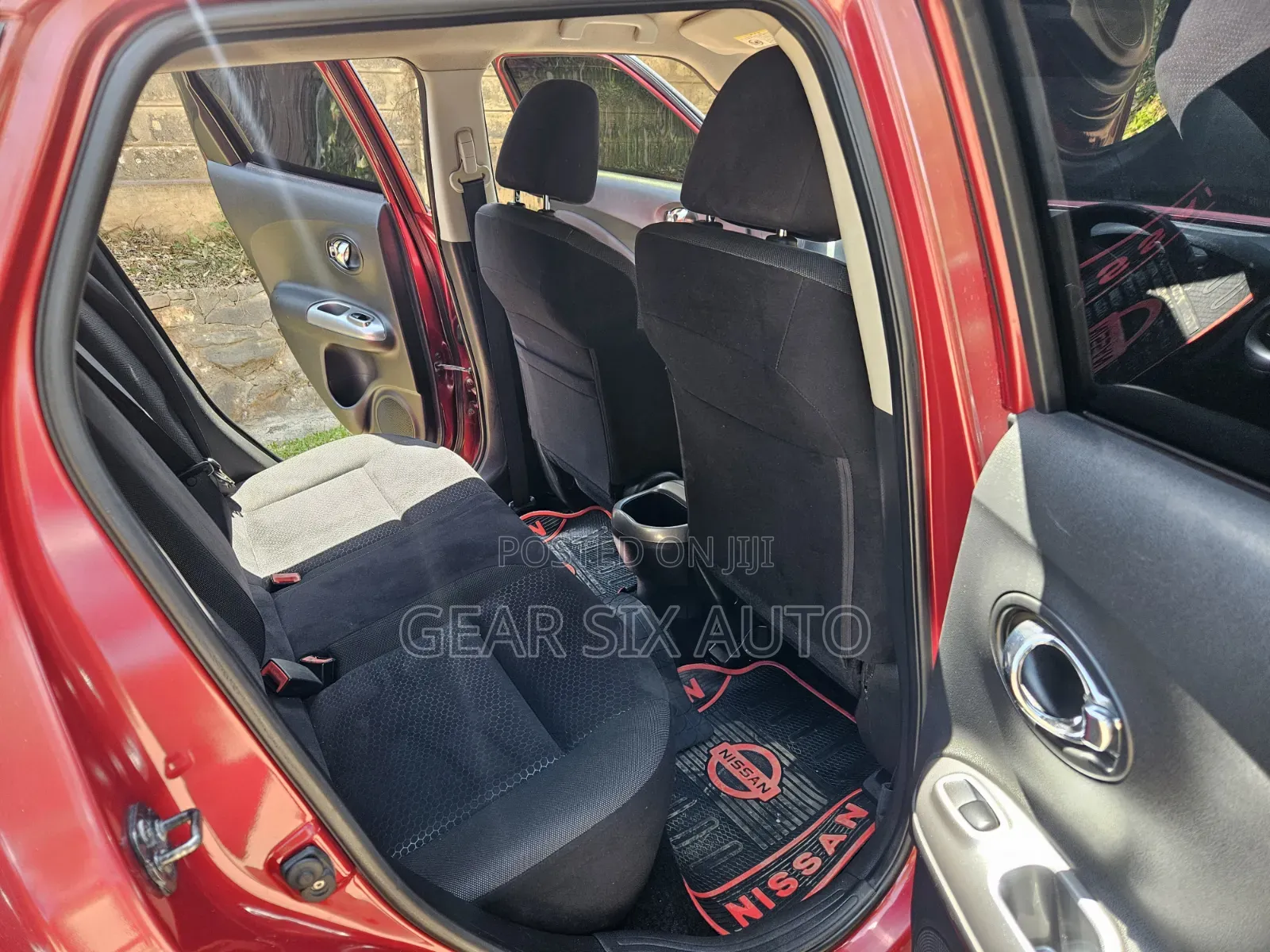 Nissan Juke S AWD 2011 Red