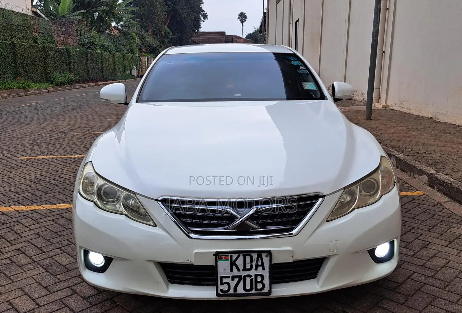 Toyota Mark X 2012 White