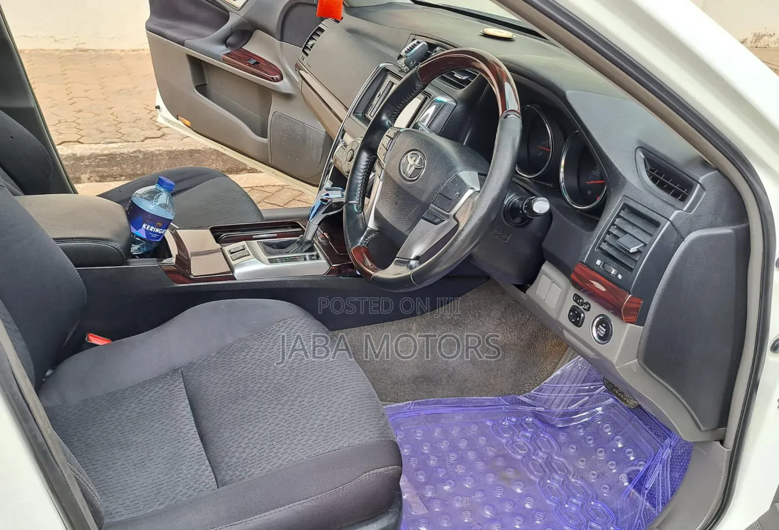 Toyota Mark X 2012 White