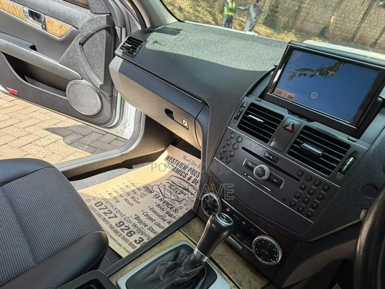 Mercedes-Benz C200 2010 Silver