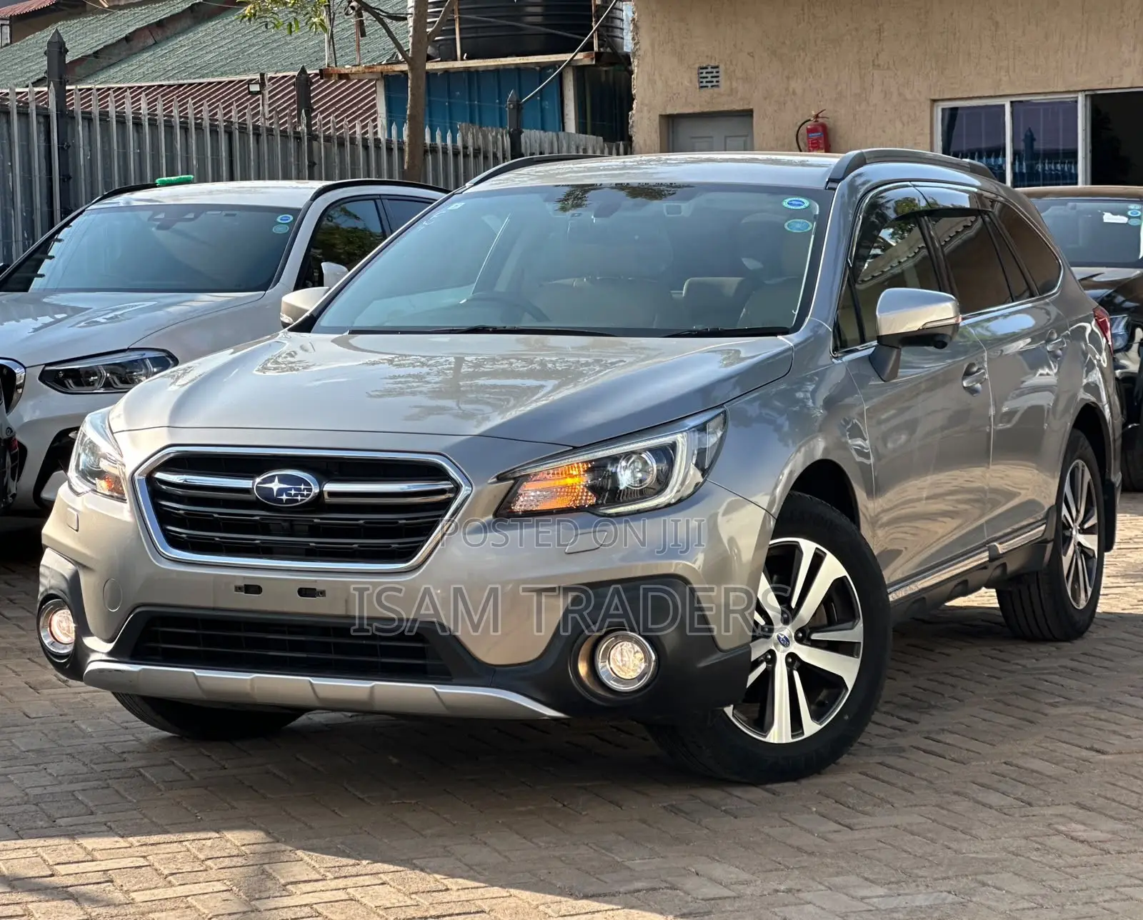 Subaru Outback 2.5i AWD 2019 Gold