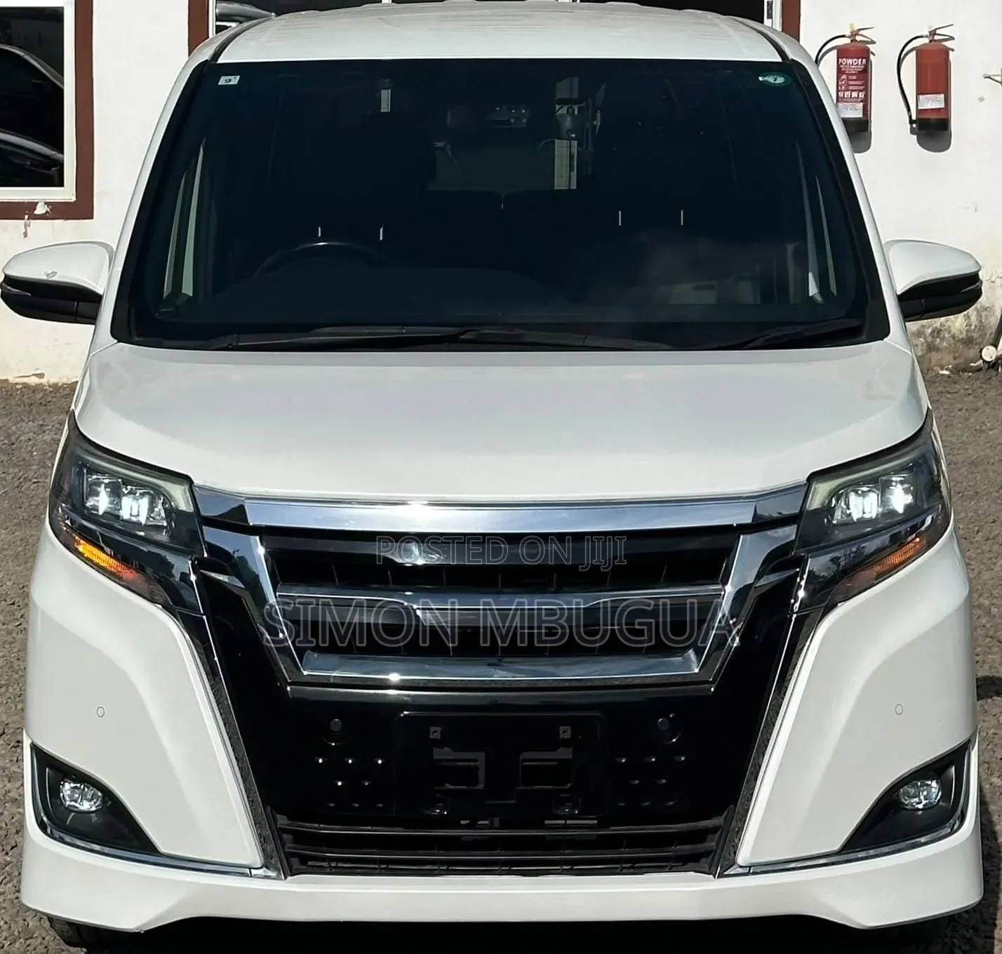 Toyota Esquire 2019 White