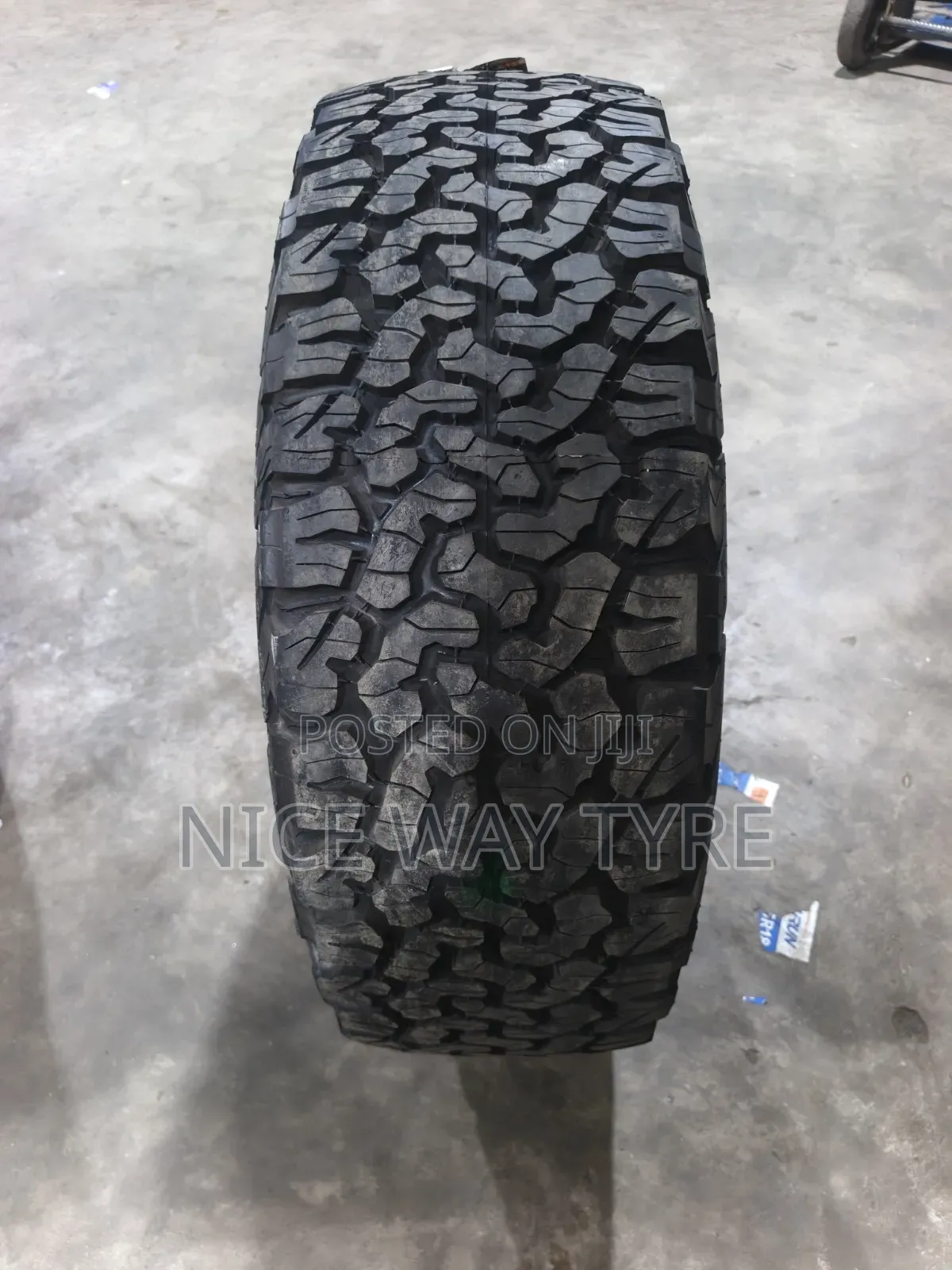265/65r18 BF Goodrich