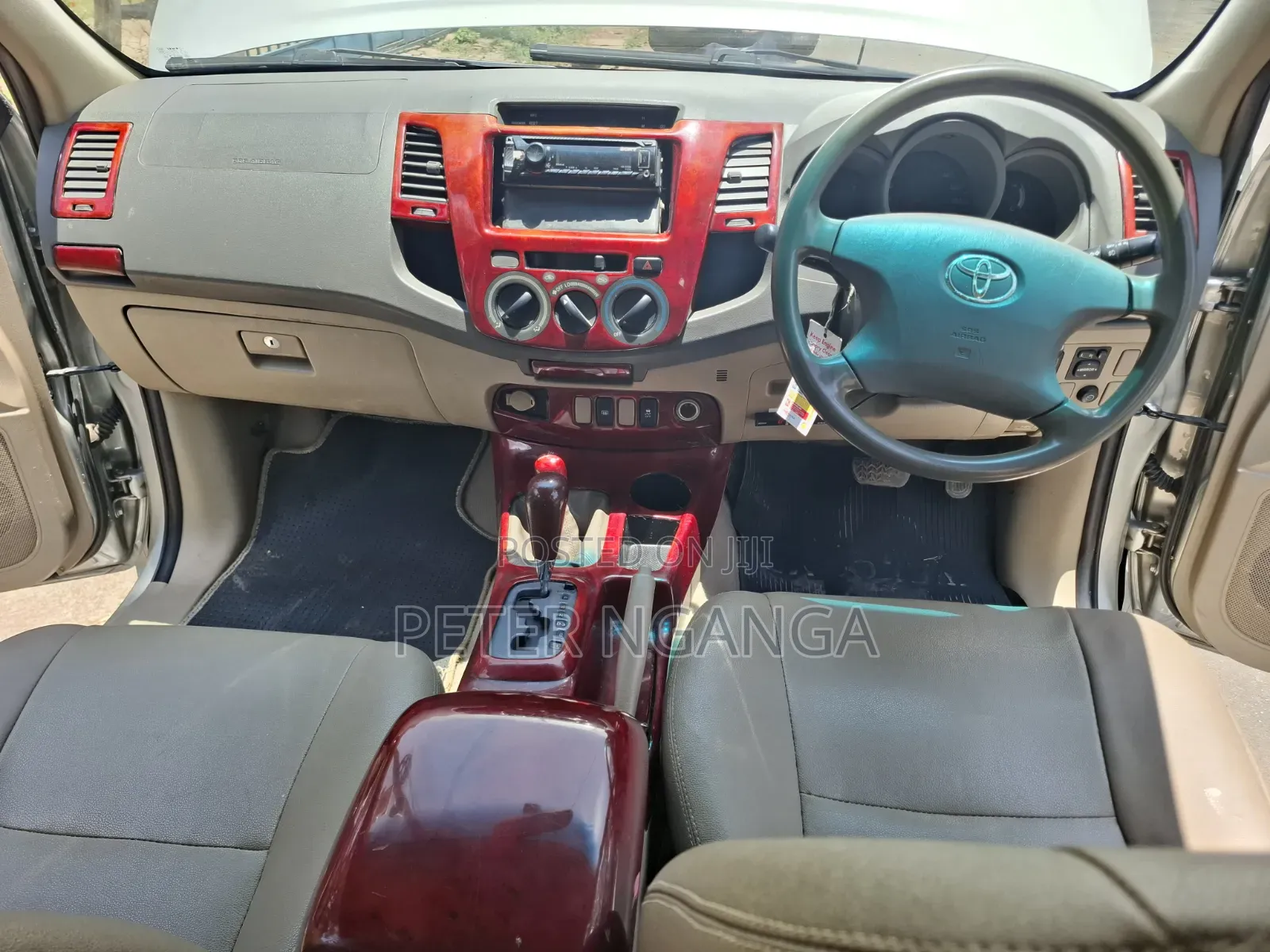 Toyota Hilux 3.0 D-4D 4x4 2012 Silver