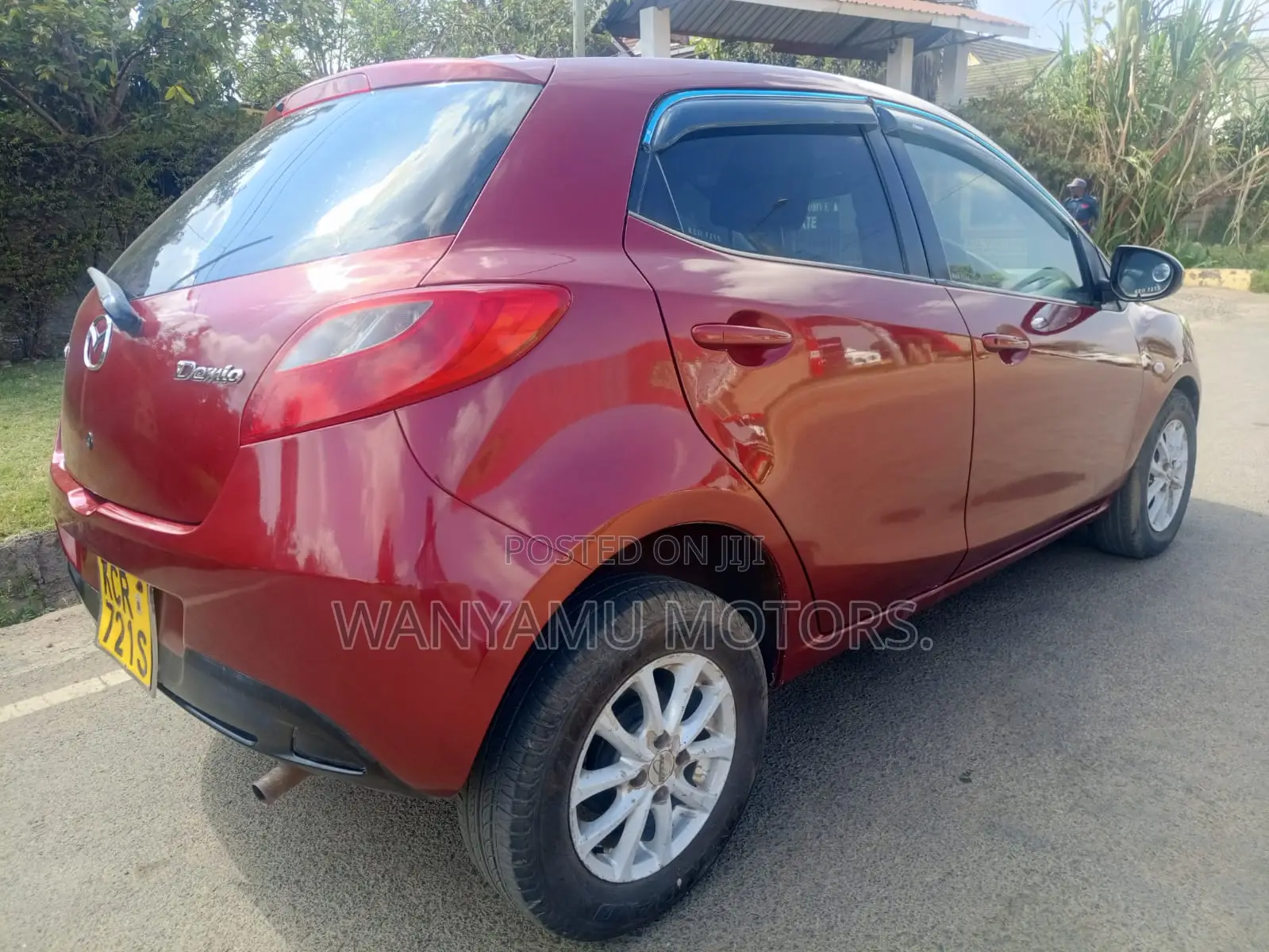 Mazda Demio 2011 Maroon