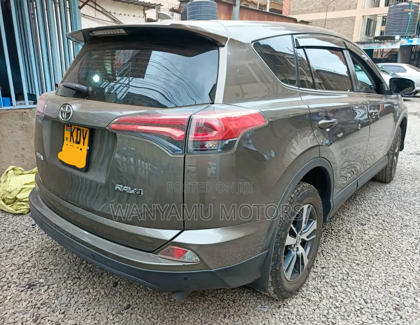 Toyota RAV4 2017 Gray