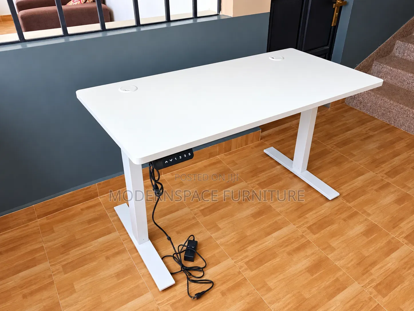 Electric Height Adjustable Office Desk-White