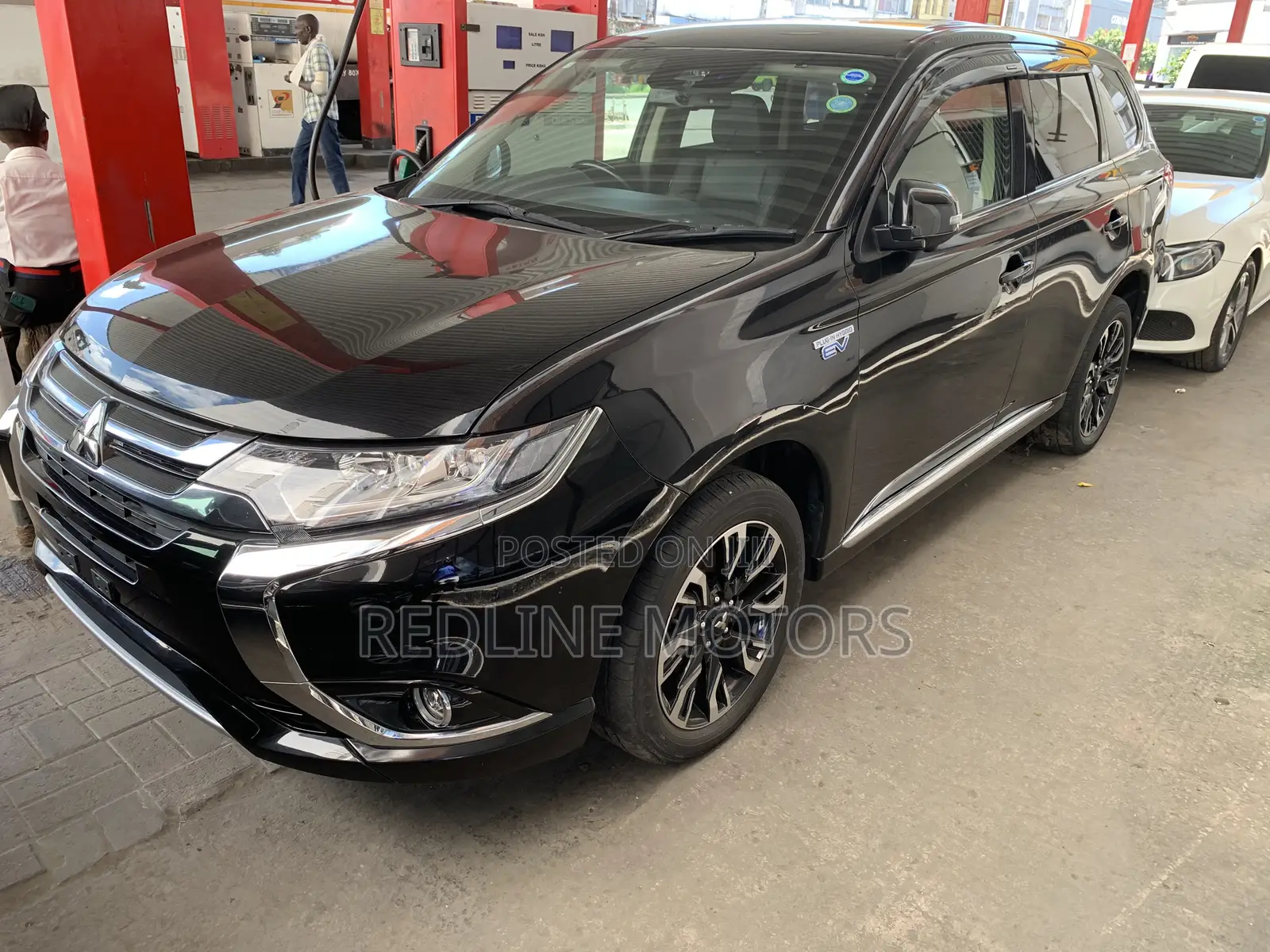 Mitsubishi Outlander 2.4 PHEV AWD 2019 Black