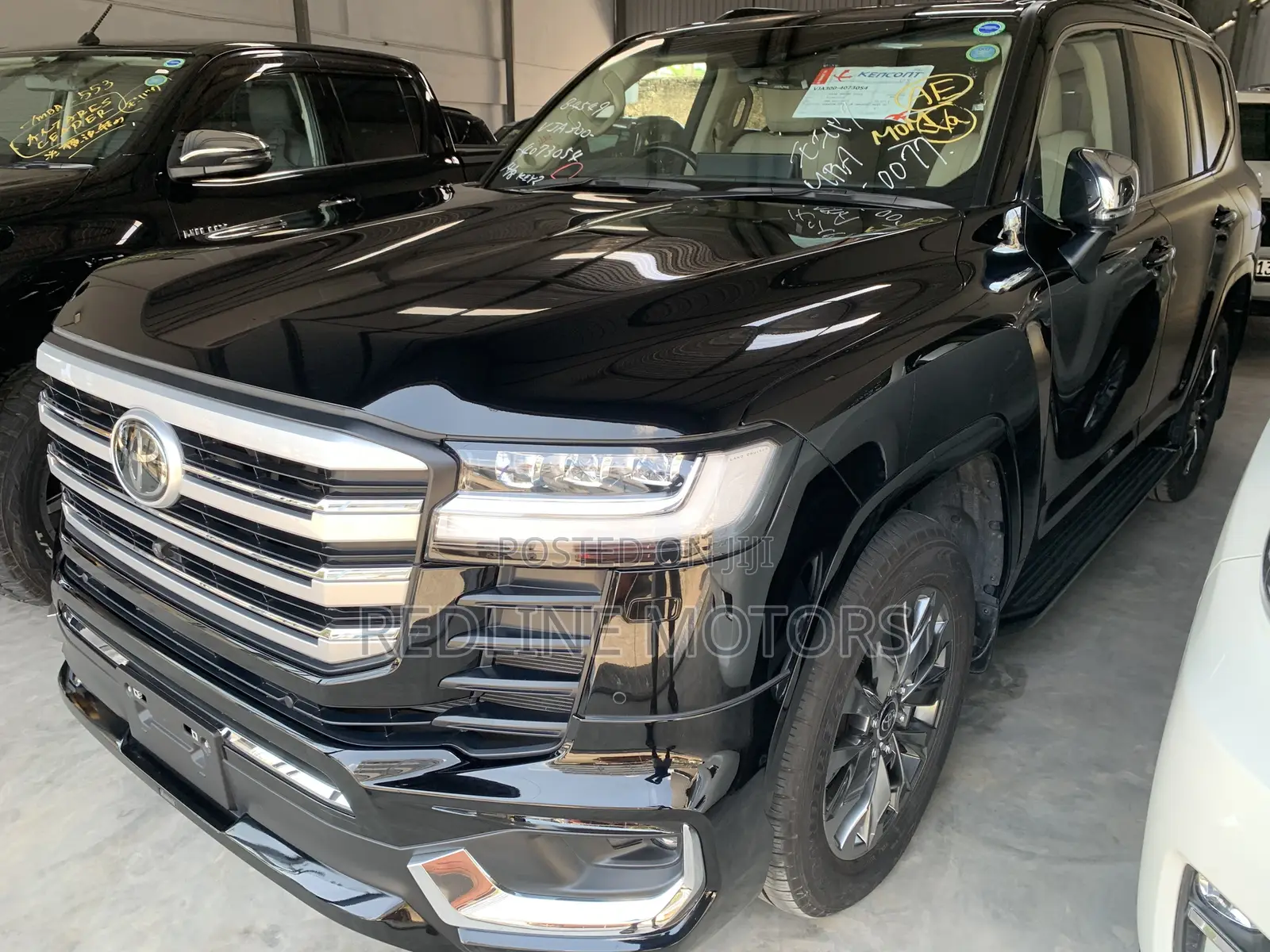 Toyota Land Cruiser LC300 2024 Matt Black