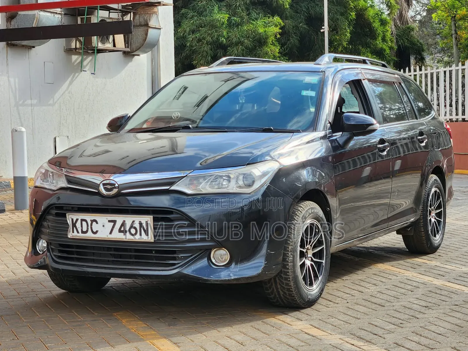 Toyota Corolla Fielder 1.5 Petrol FWD 2015 Black