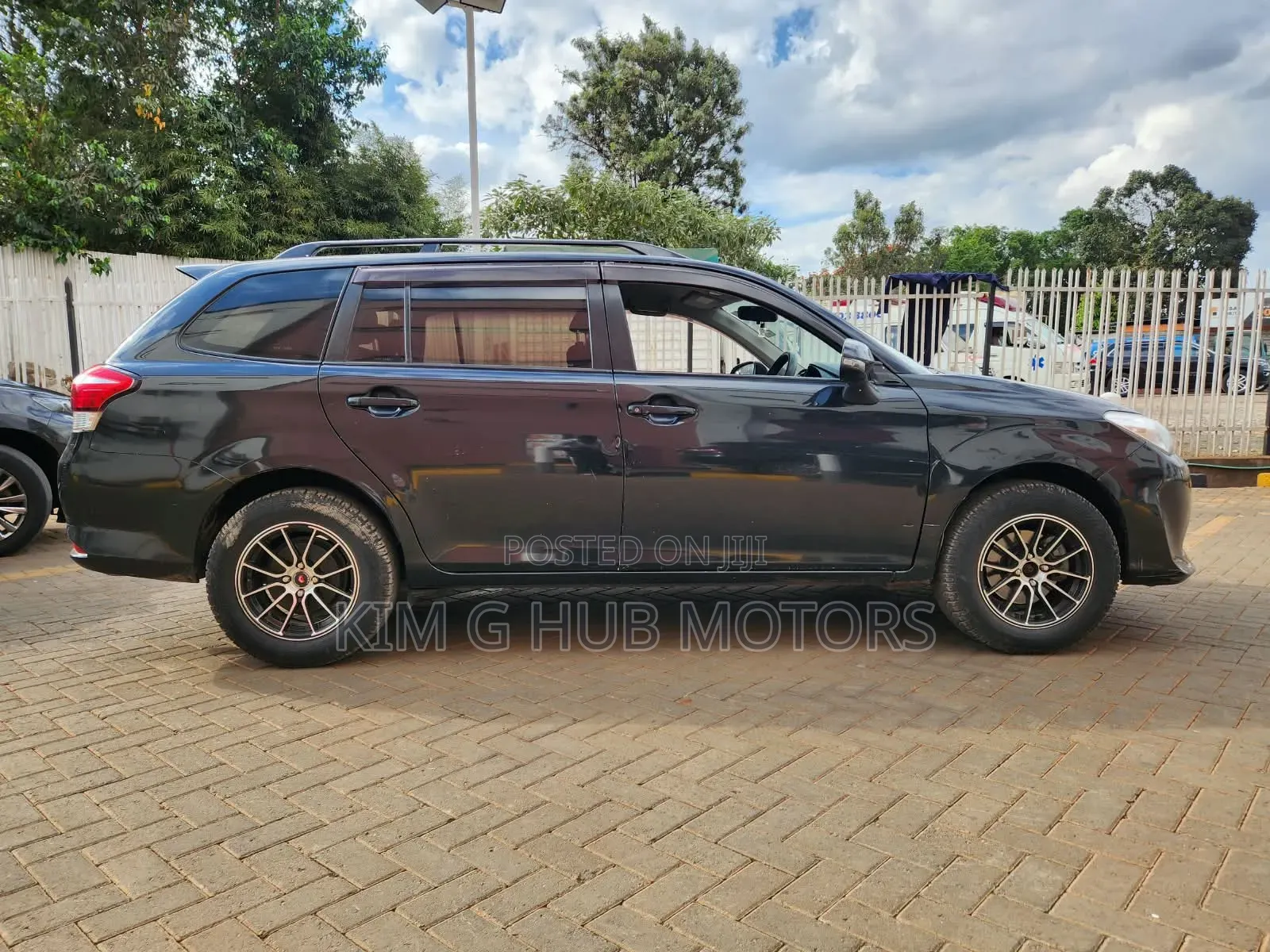 Toyota Corolla Fielder 1.5 Petrol FWD 2015 Black