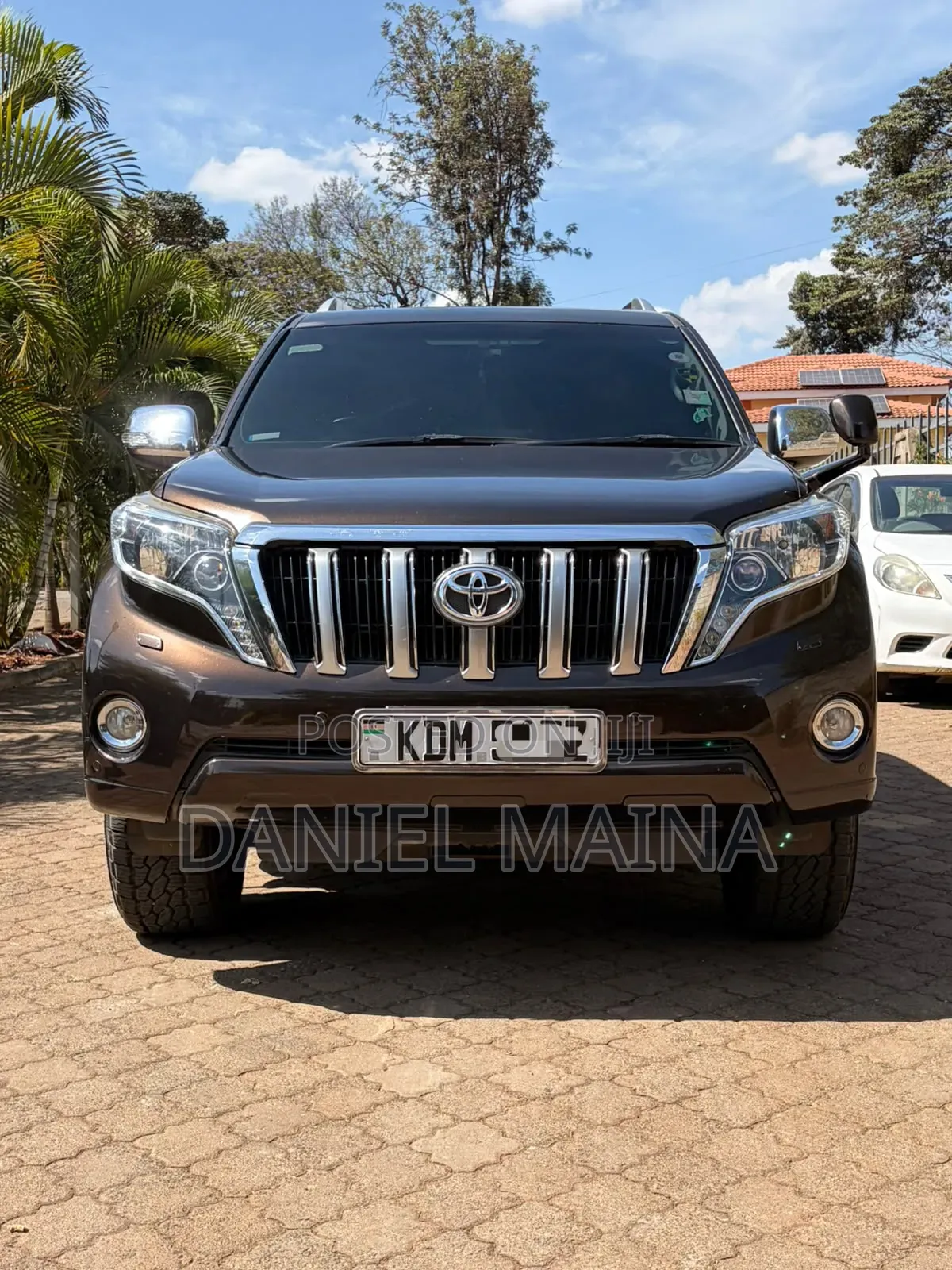 Toyota Land Cruiser Prado 2.7 2017 Maroon