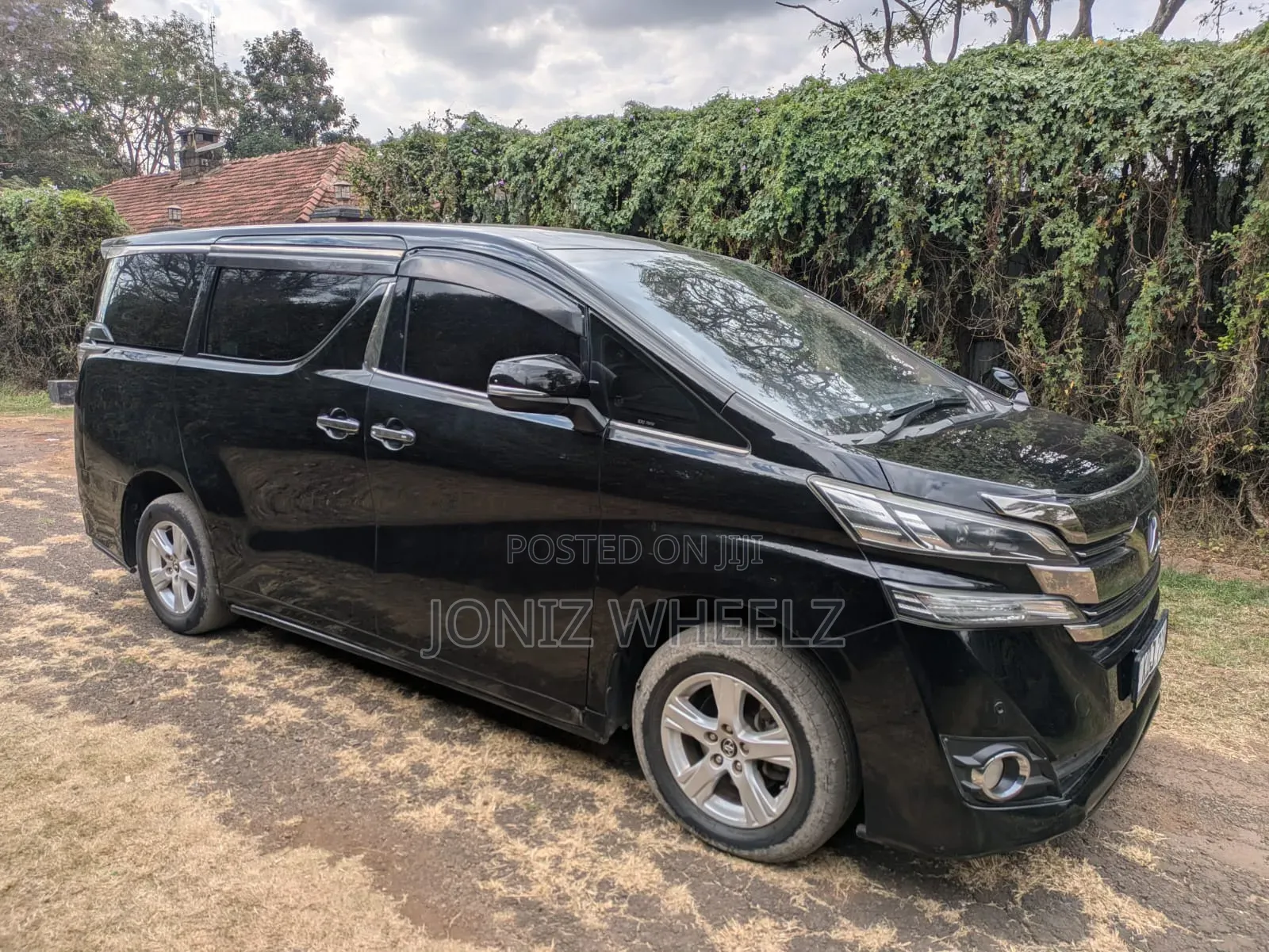 Toyota Vellfire Z G Edition 2.5 FWD 7-Seater 2015 Black