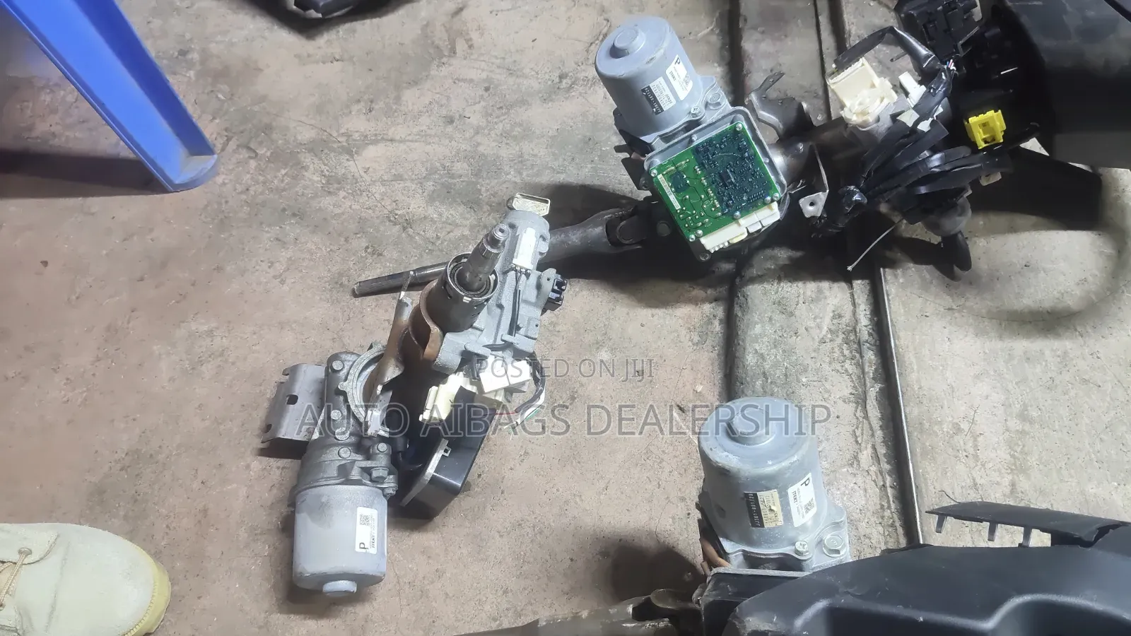 Daihatsu Mira Steering Collums.