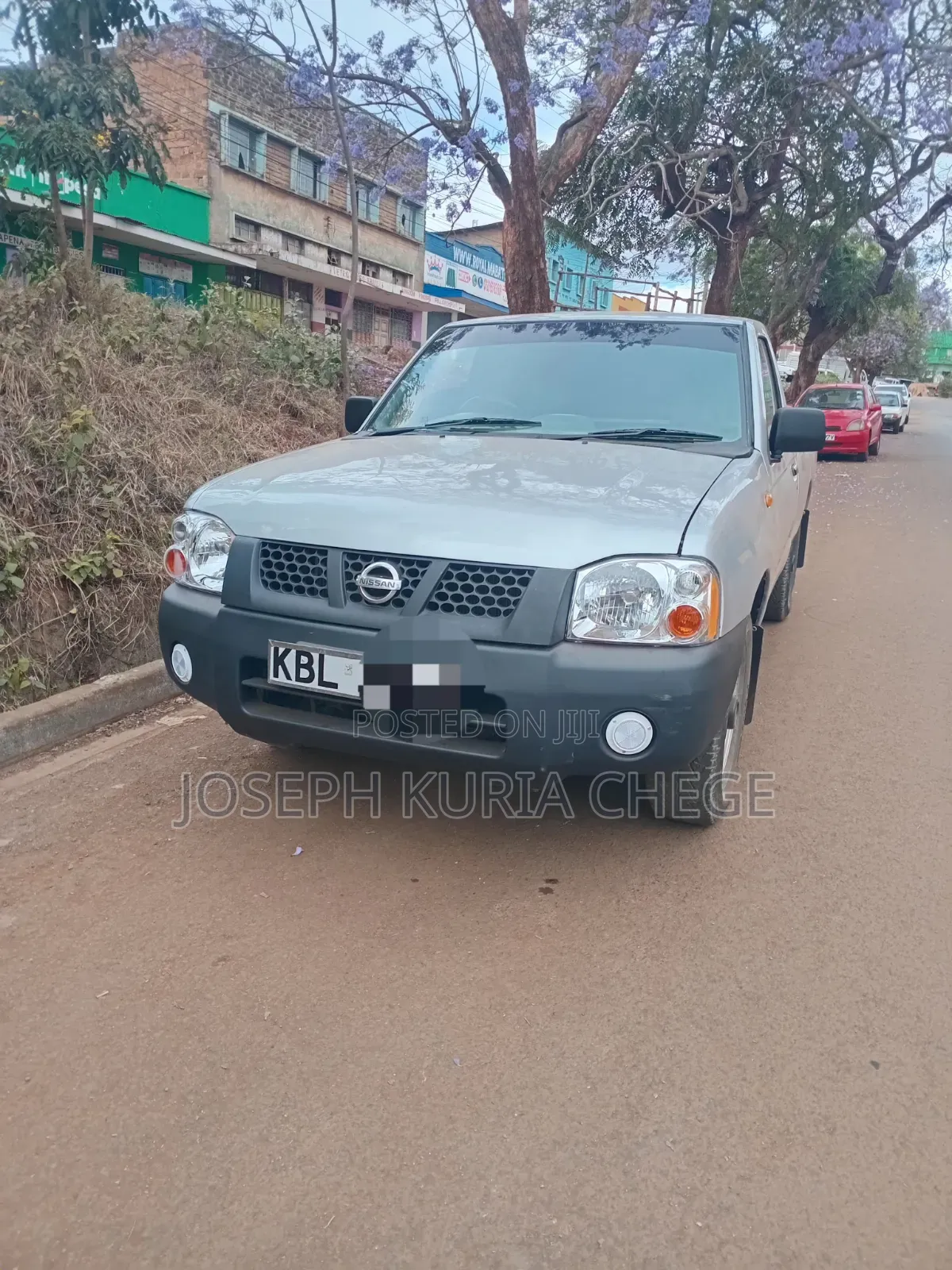 Nissan Hardbody 2009 Silver