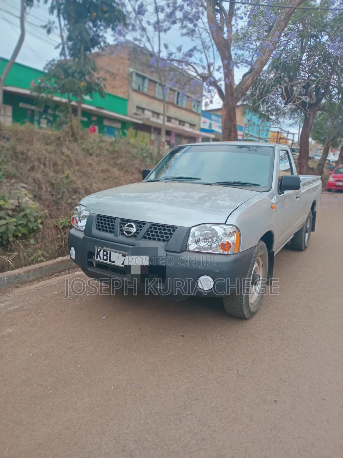 Nissan Hardbody 2009 Silver